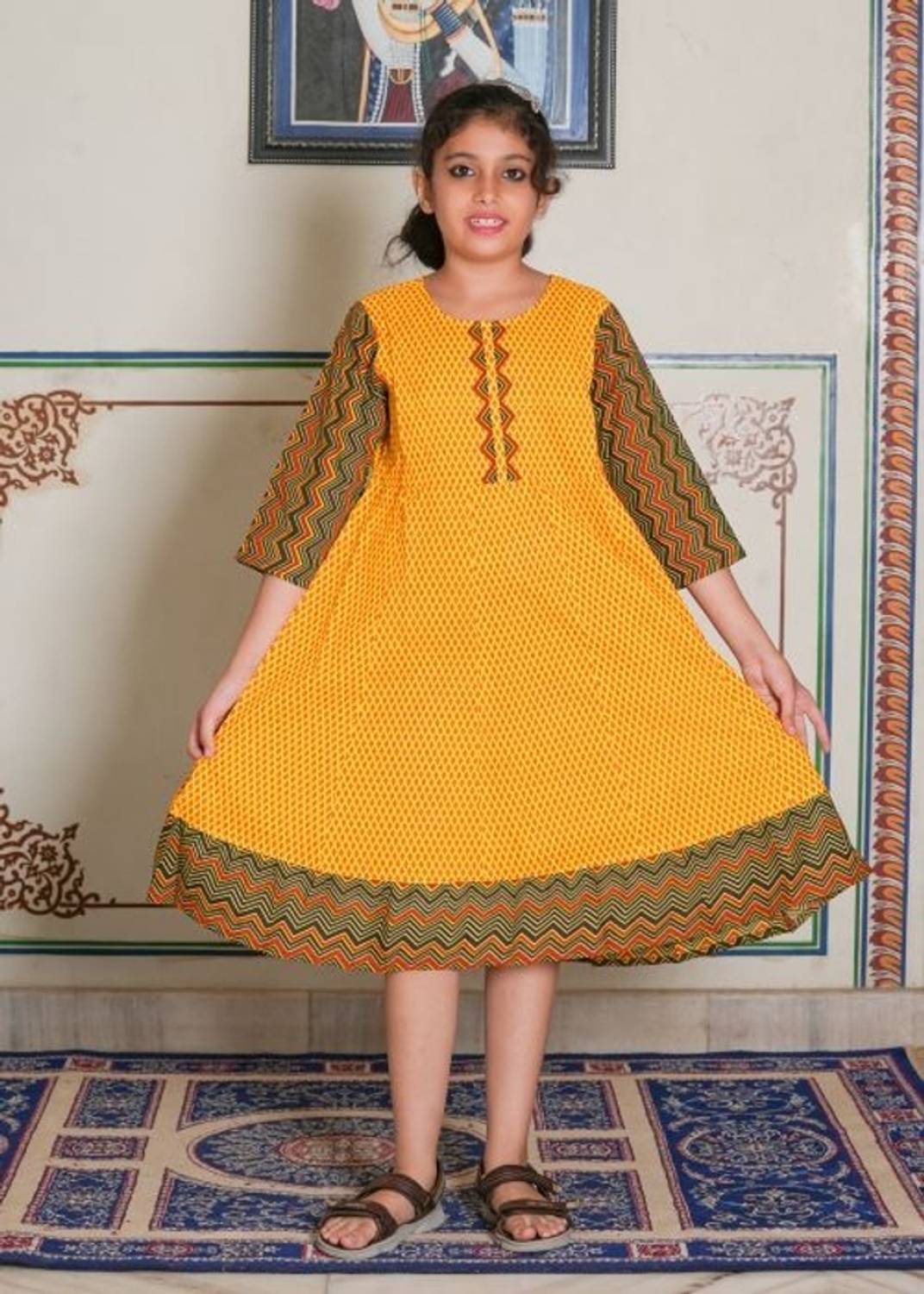 AKIKO Indi Girls Short/Mid Thigh Casual Dress