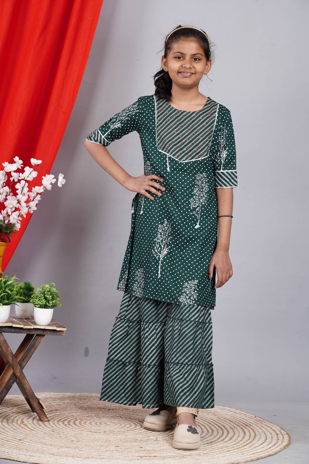Advik Girls Casual Kurta and Palazzo Set