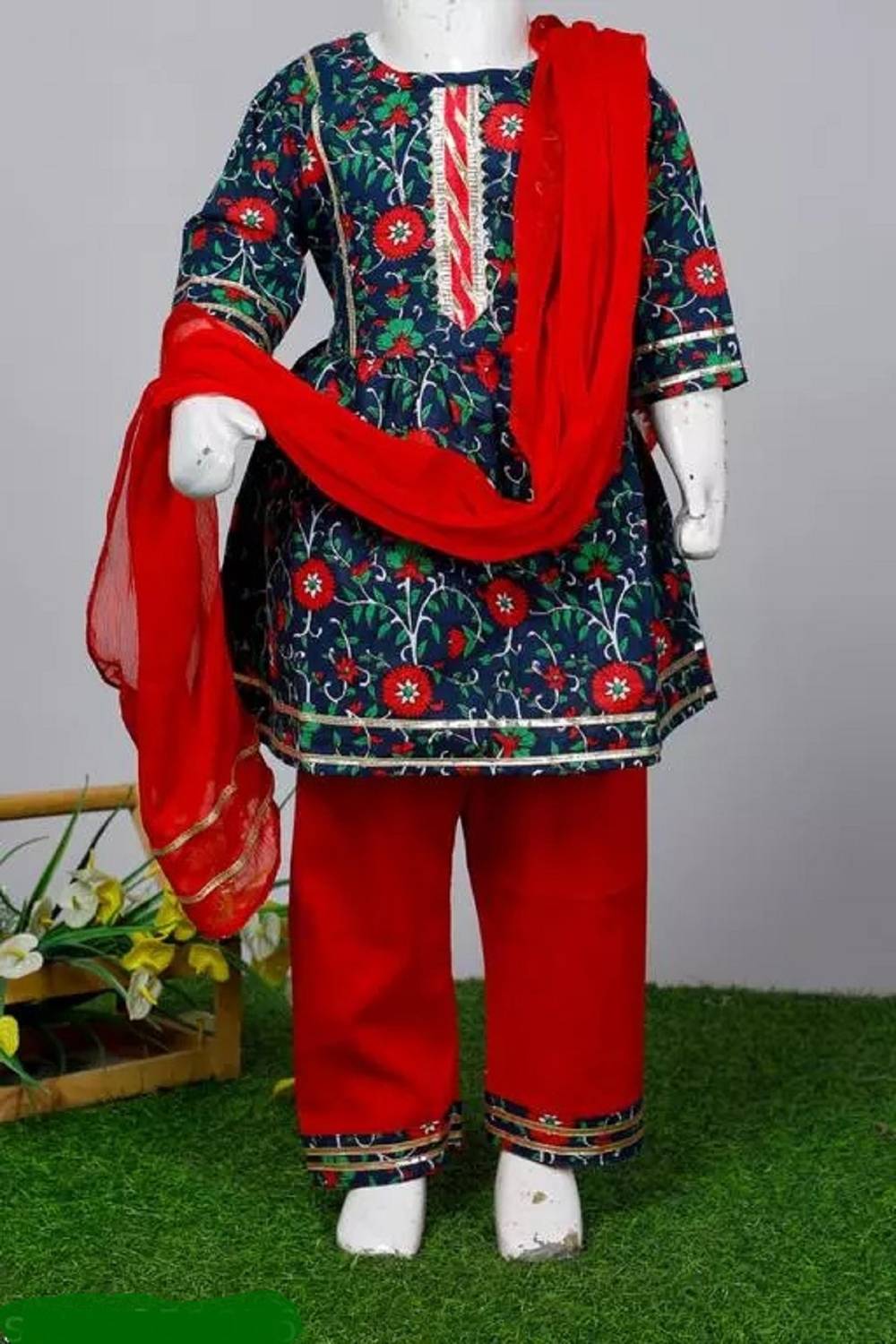 AAKASH Girls Festive & Party Kurta, Pyjama & Dupatta Set