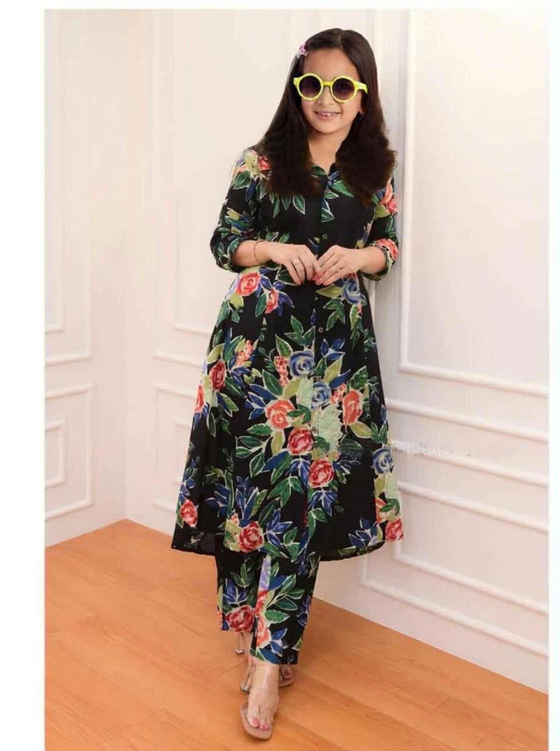 Bholukart Girls Festive & Party Kurta and Trouser Set