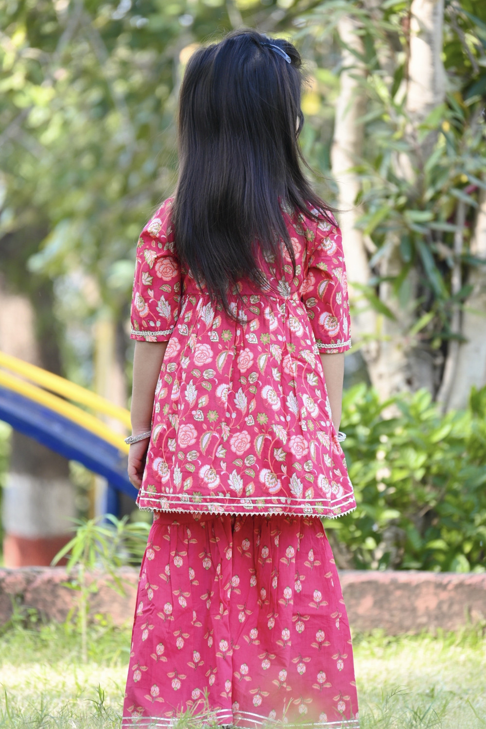 Image of MIMI CLOTHINGS Girls Festive & Party Kurta and Sharara Set (Pink Pack of 1)