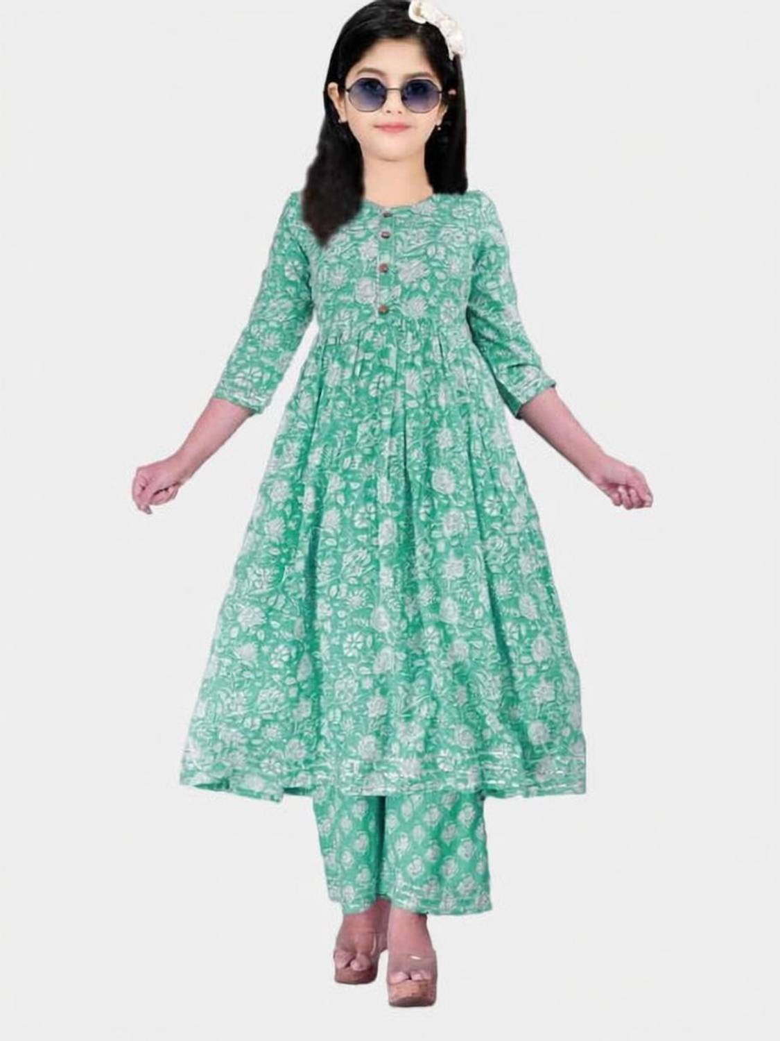 Vetrokart Girls Festive & Party Kurta and Pyjama Set