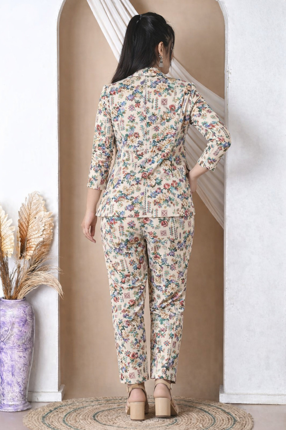 Image of Gunatit Girls Festive & Party Ethnic Jacket, Blouse and Palazzo Set