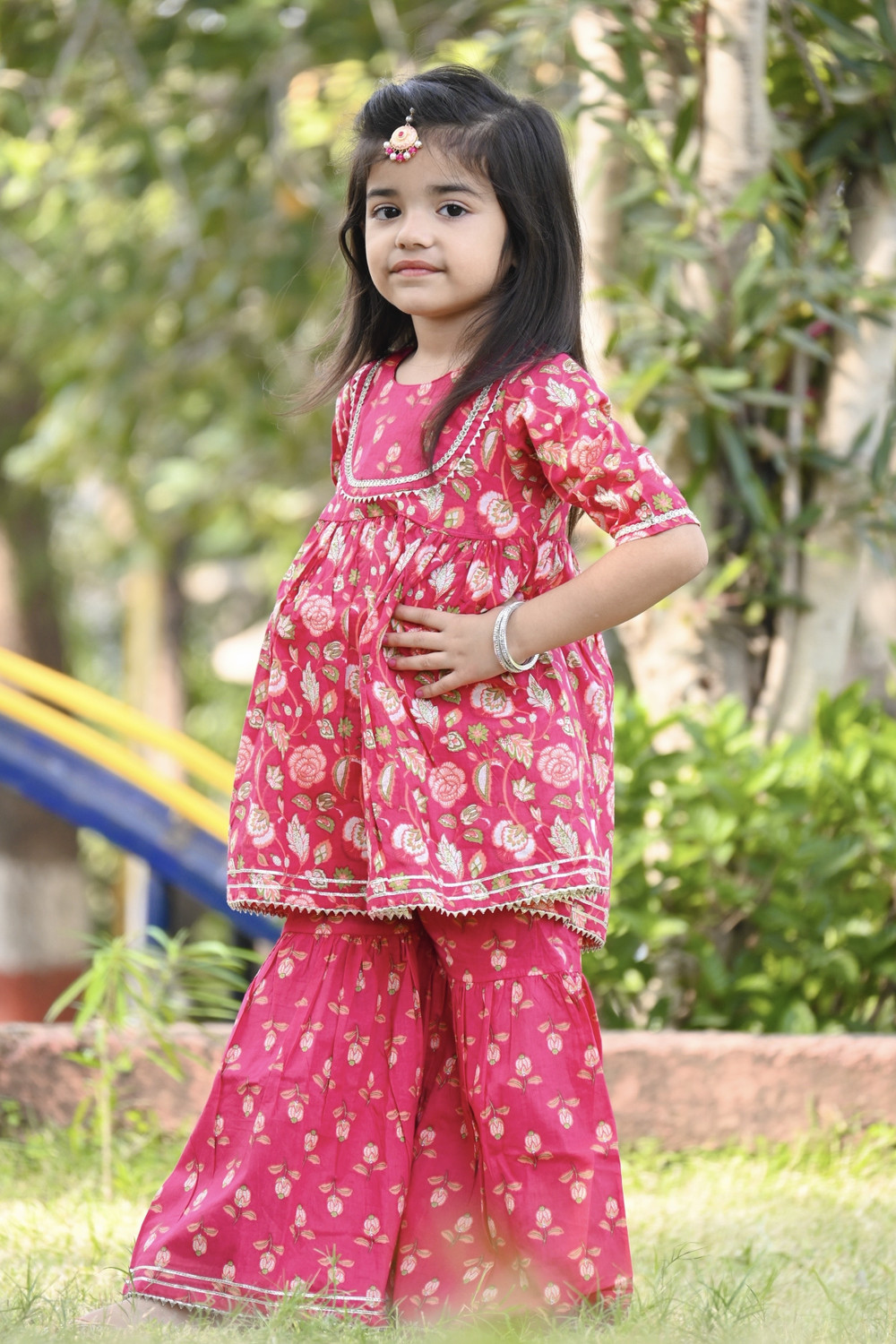 Image of MIMI CLOTHINGS Girls Festive & Party Kurta and Sharara Set (Pink Pack of 1)