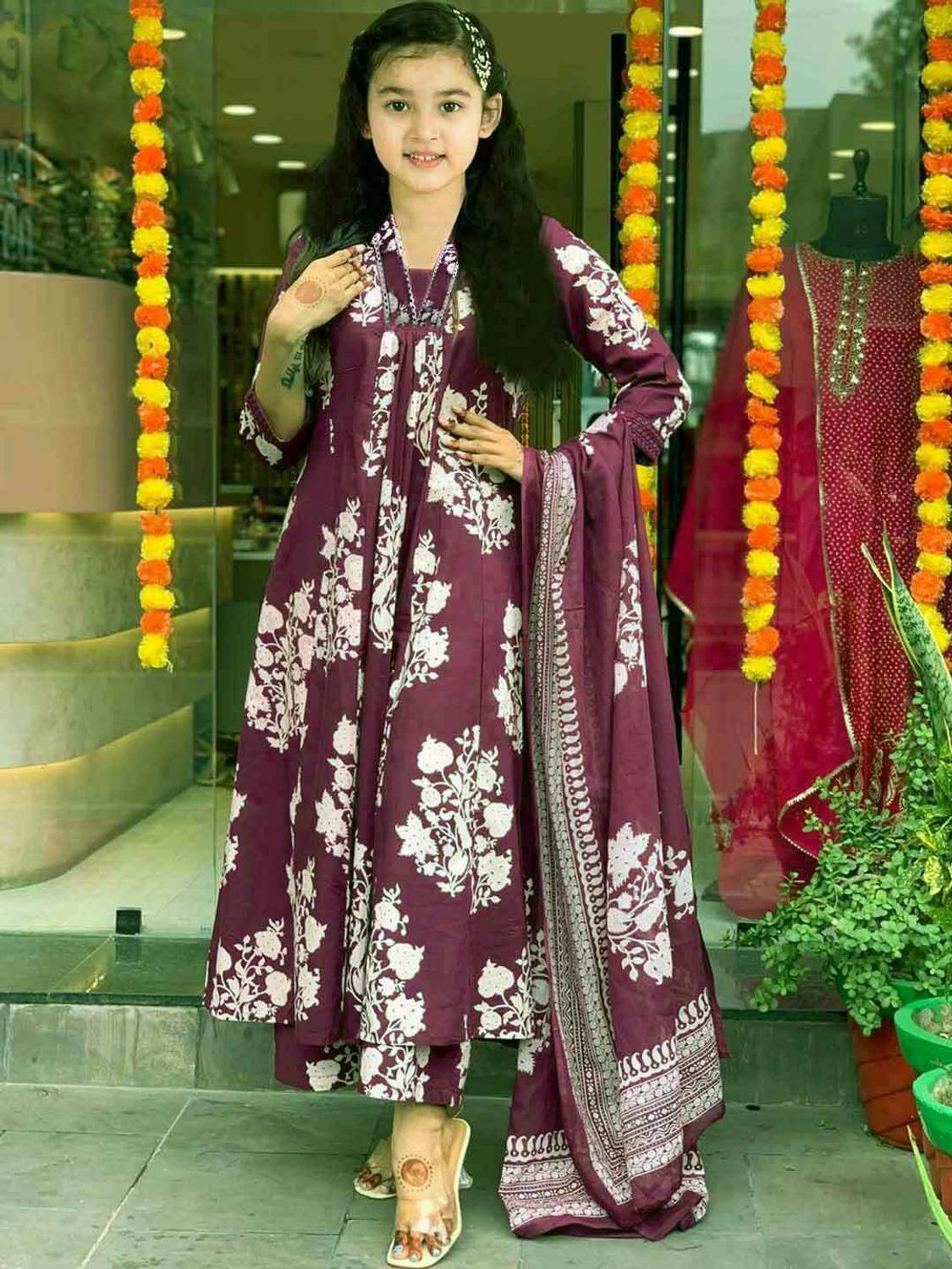 Bholukart Girls Casual Kurta and Dupatta Set