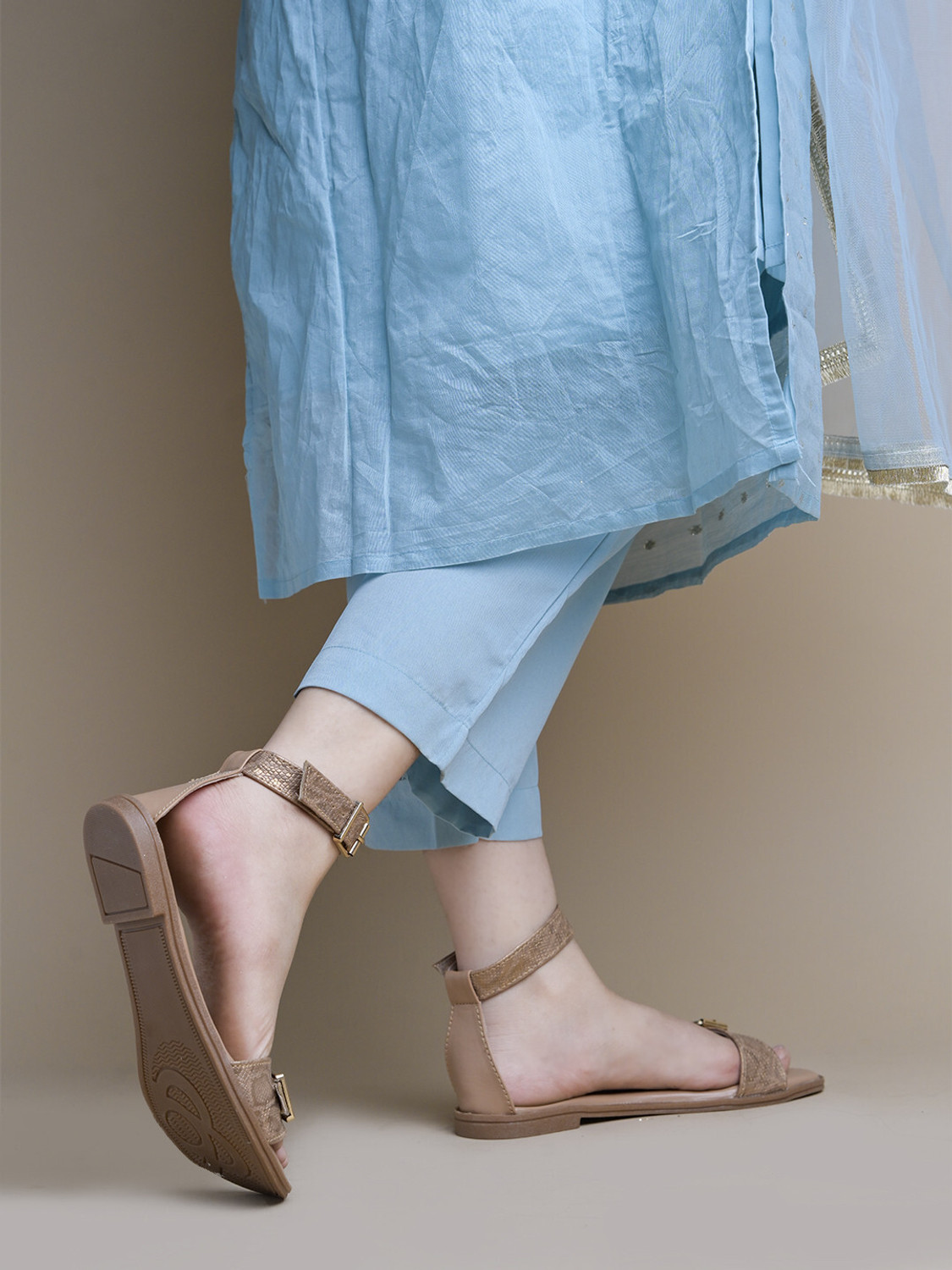 Image of SHOETOPIA Women Flats