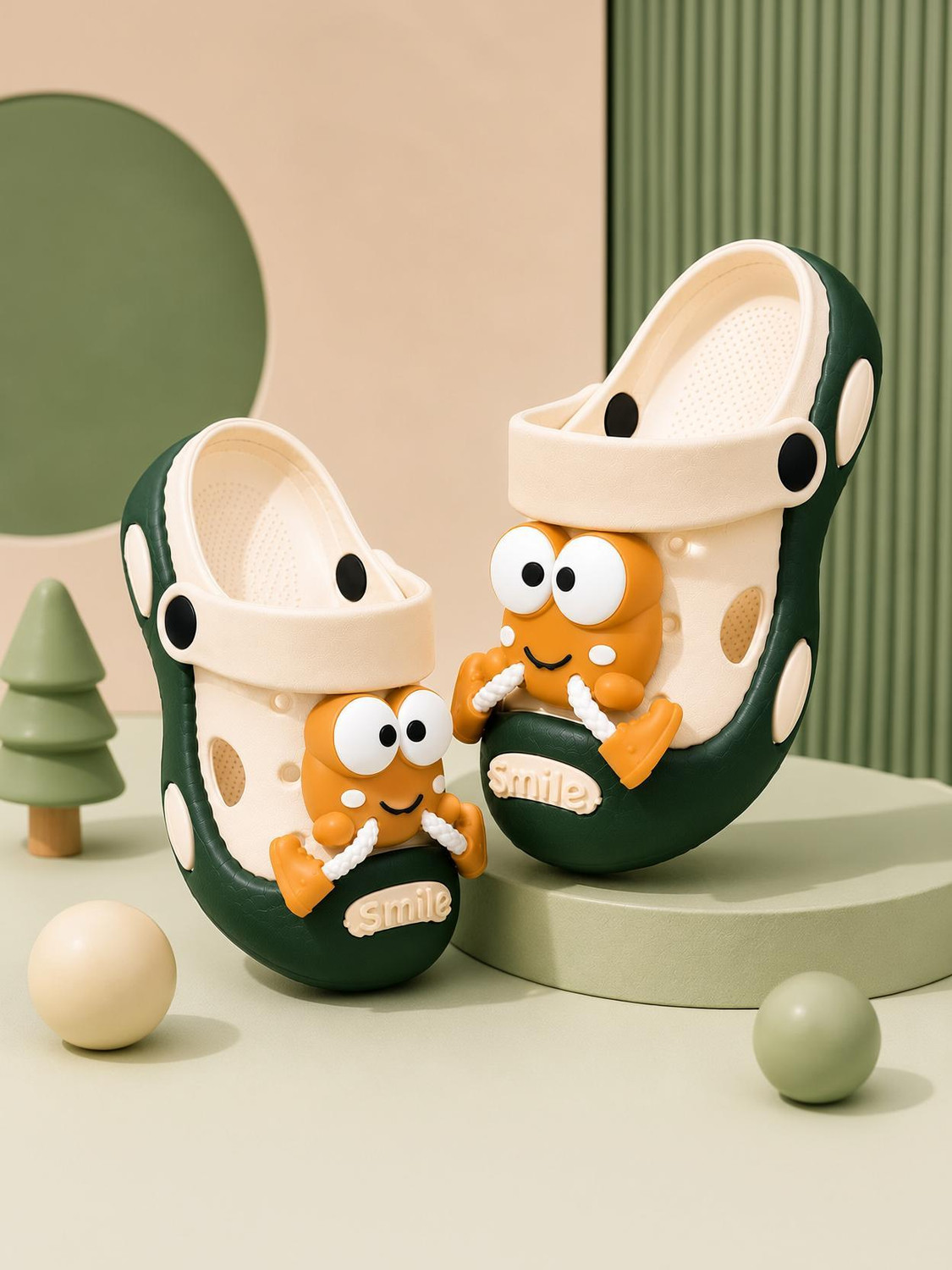 Image of amaezo Strap Clogs For Boys & Girls (Green, 2.5-3 Years)