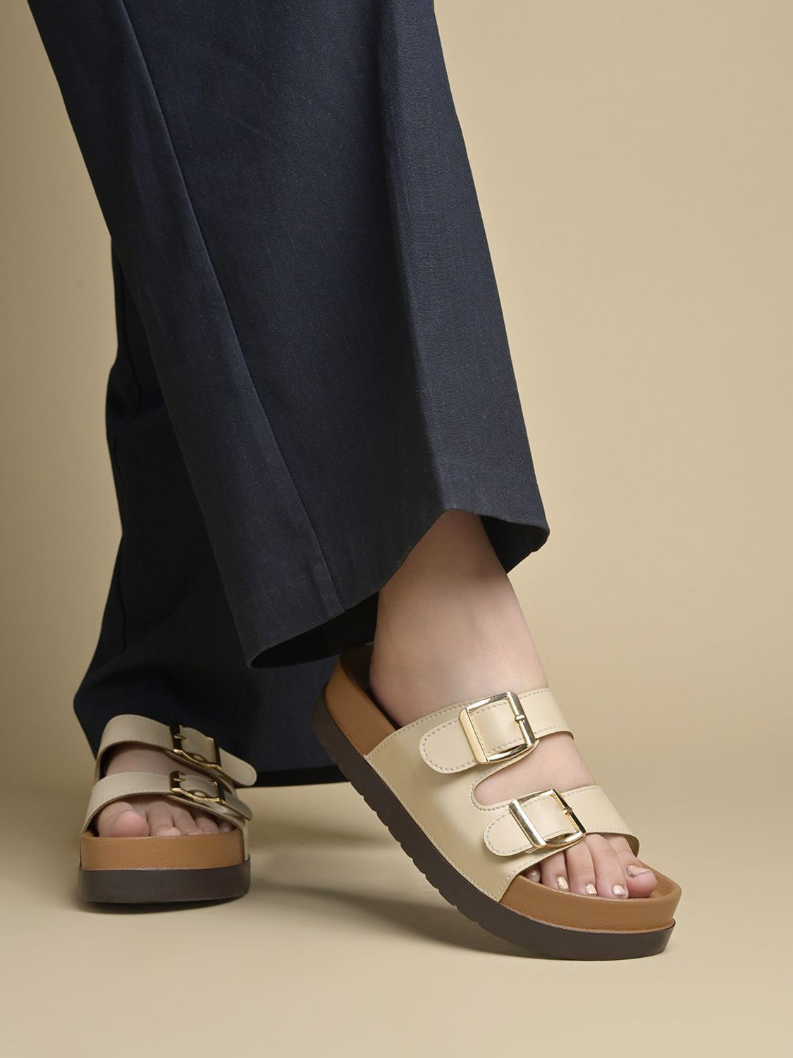 Image of SHOETOPIA Girls Buckle Strappy Sandals