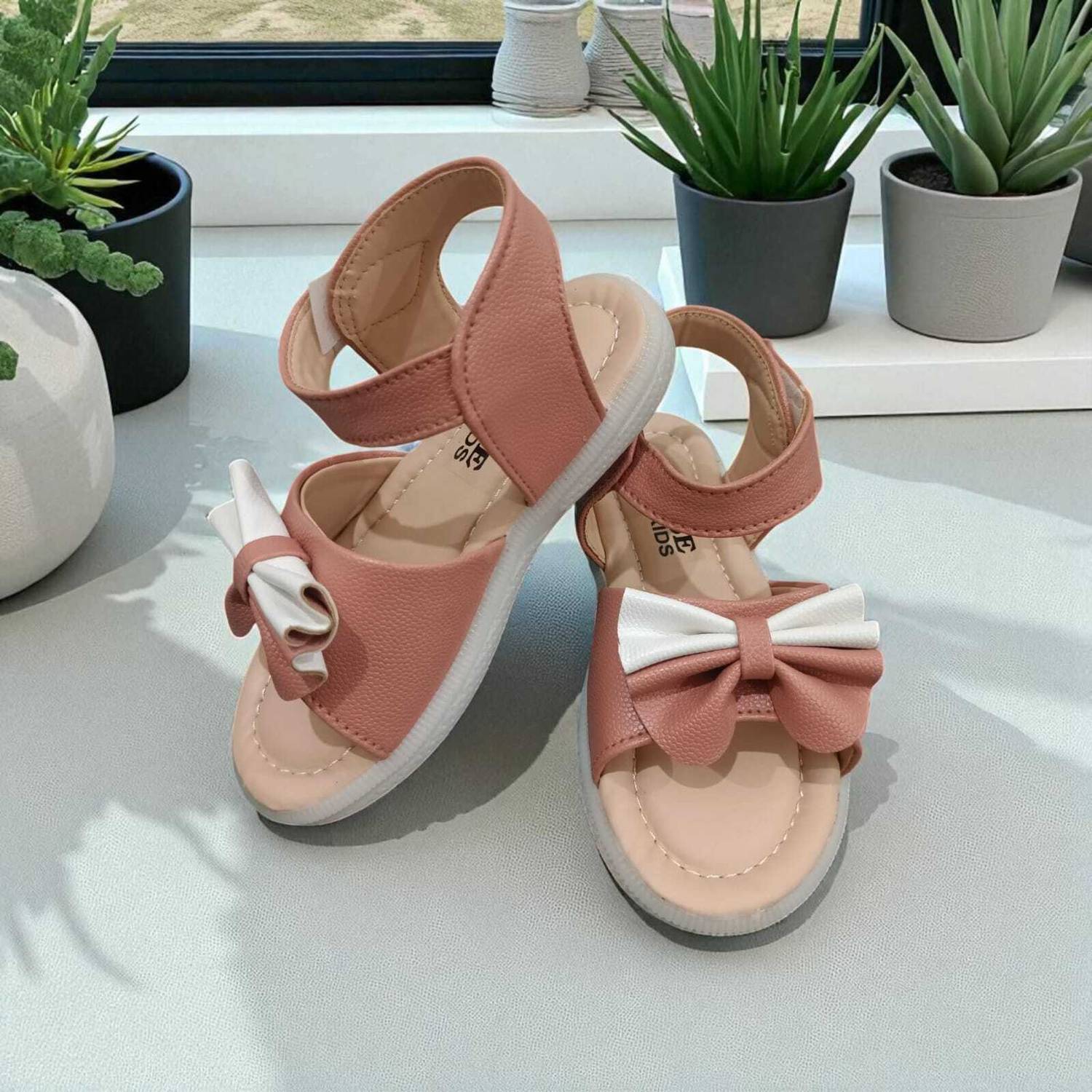 Arise Enterprise Disney Princess Girls Strap Flats