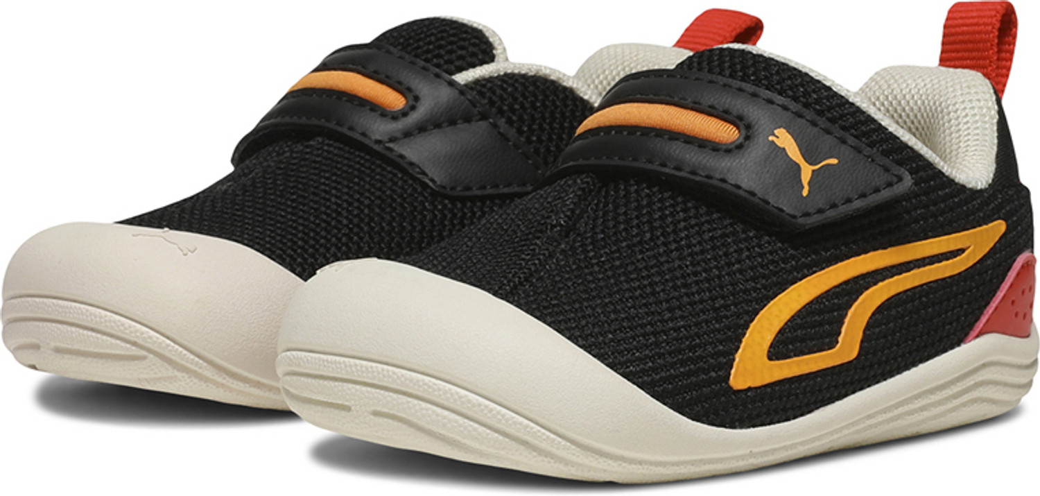 Image of PUMA Velcro Sneakers For Boys & Girls (Black, 4-5 Years)