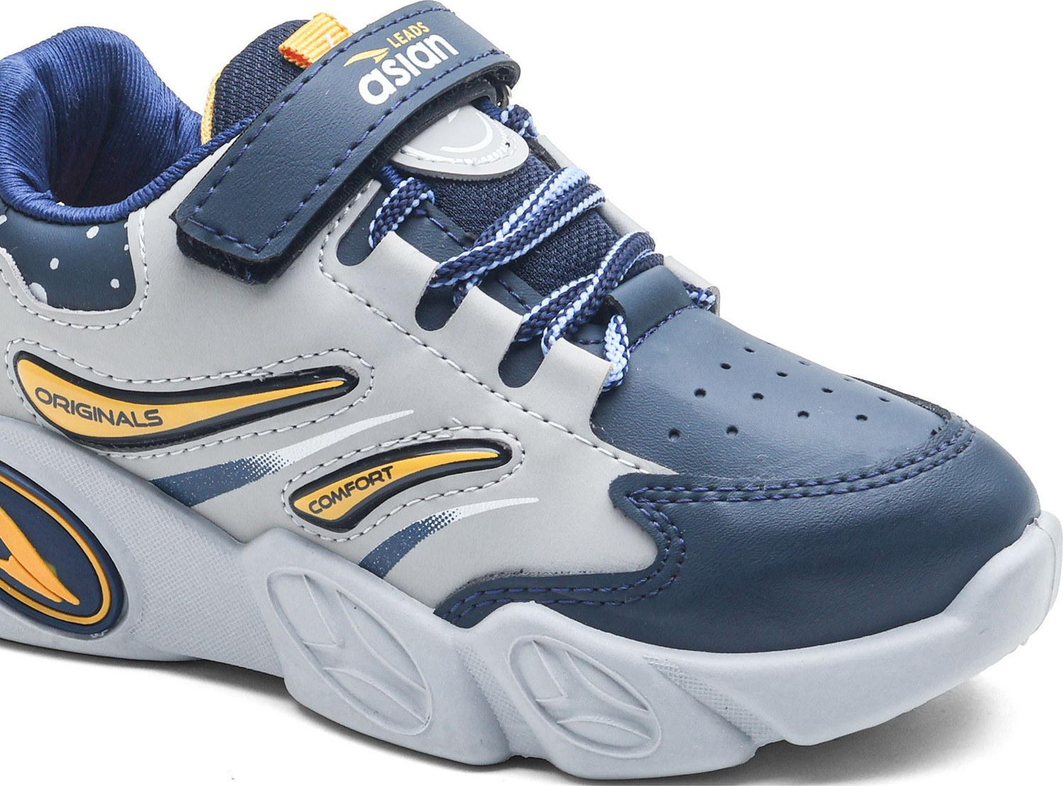 Image of asian Boys Lace Sneakers