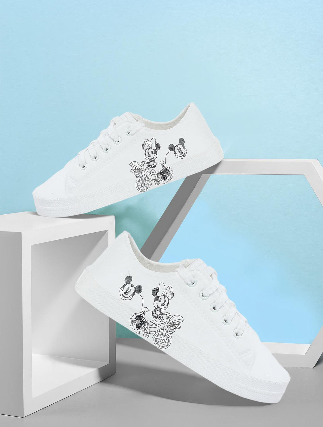 Image of MAX Mickey Girls Lace Sneakers