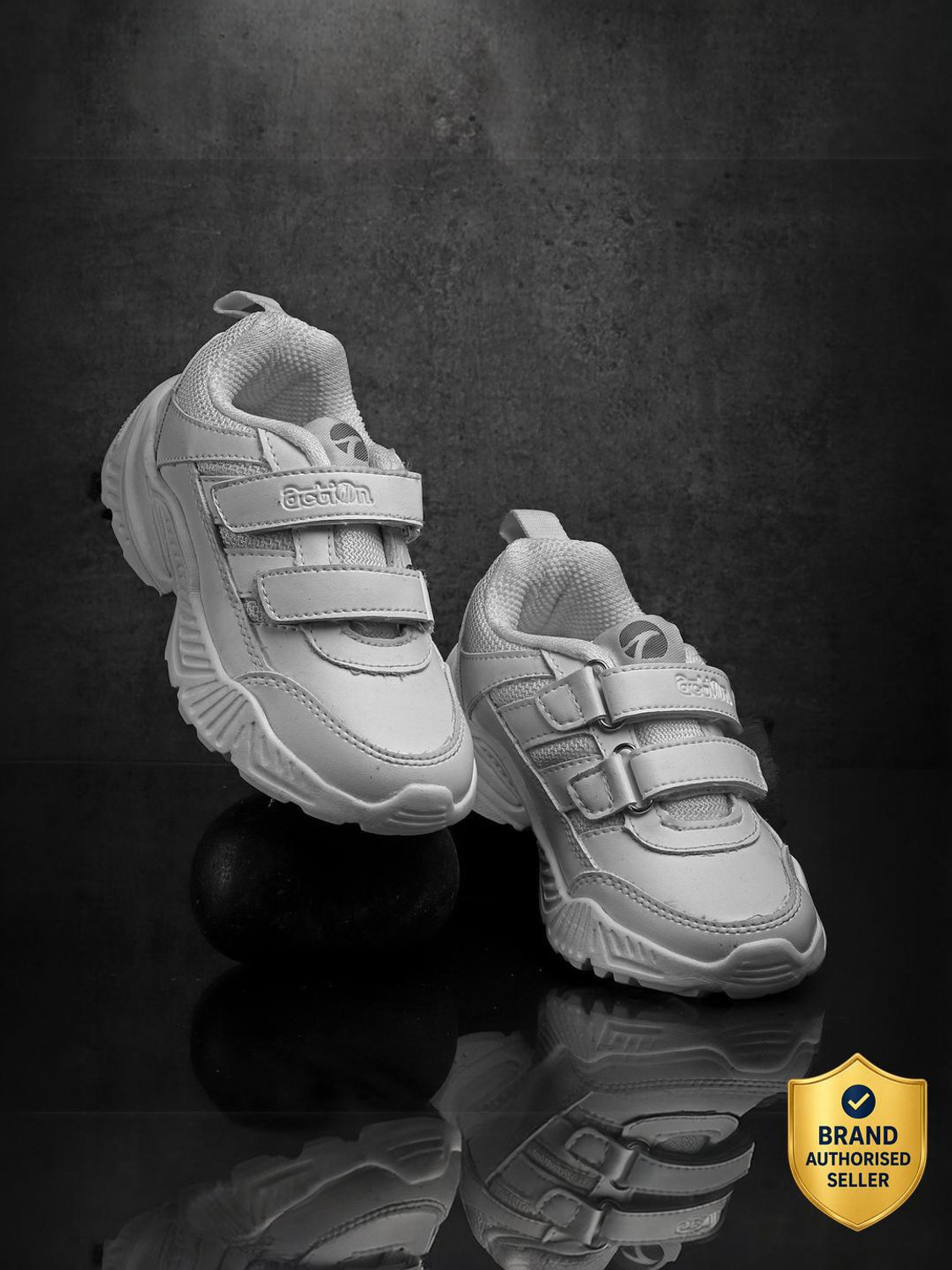 Image of action BRAVO 70 Durable Comfortable Breathable Casual Boys & Girls Velcro Running Shoes