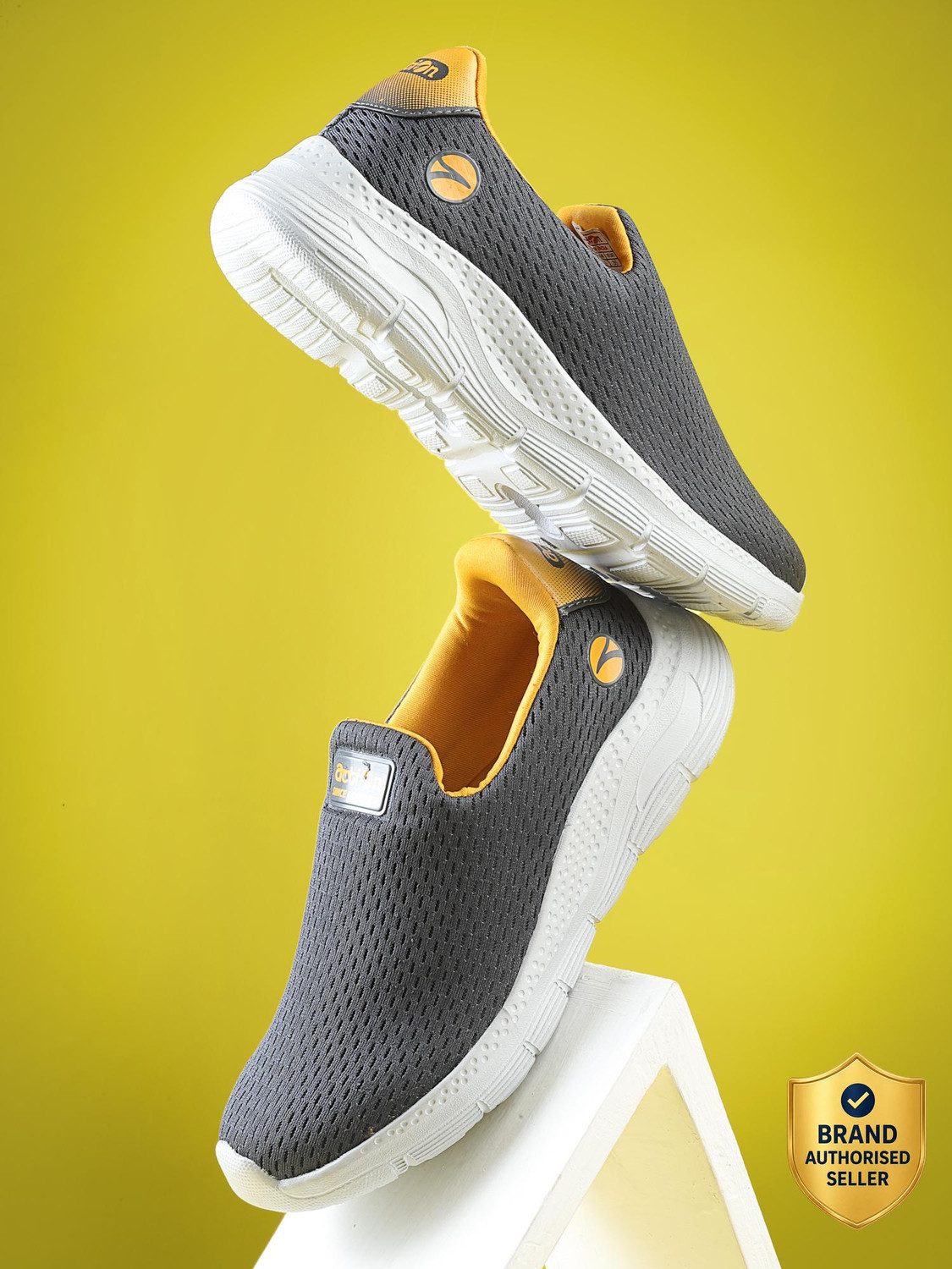 Image of action Athleo MASTER-424 Durable Comfortable Breathable Lighweight Sports Slip-On Boys Slip on Running Shoes