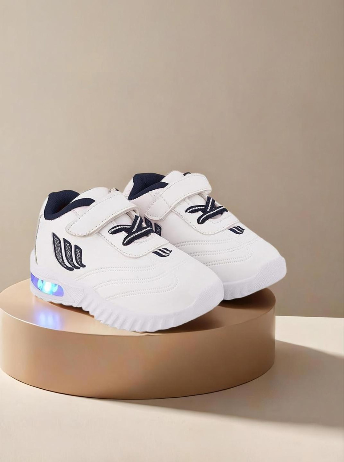 Image of footlite Boys & Girls Velcro Sneakers