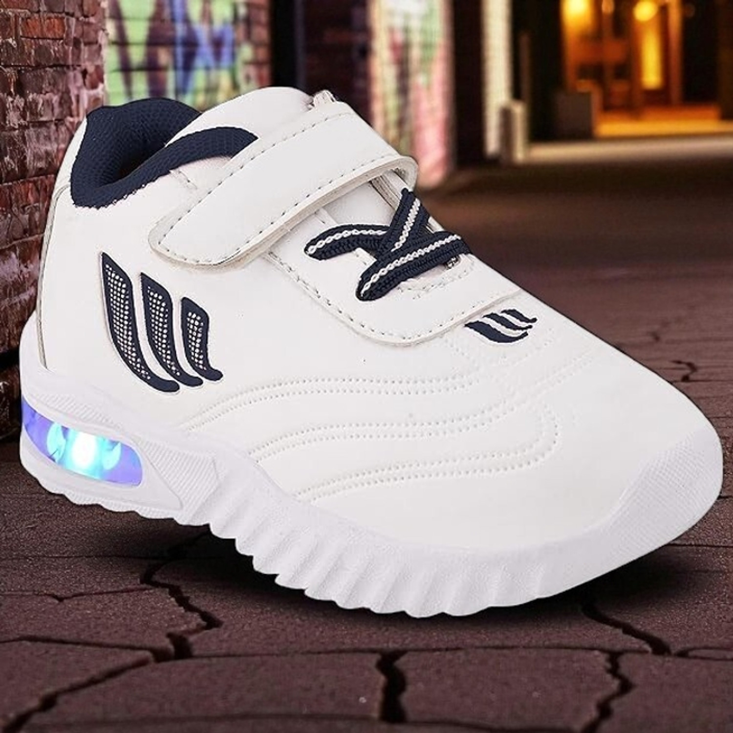 Image of footlite Boys & Girls Velcro Sneakers