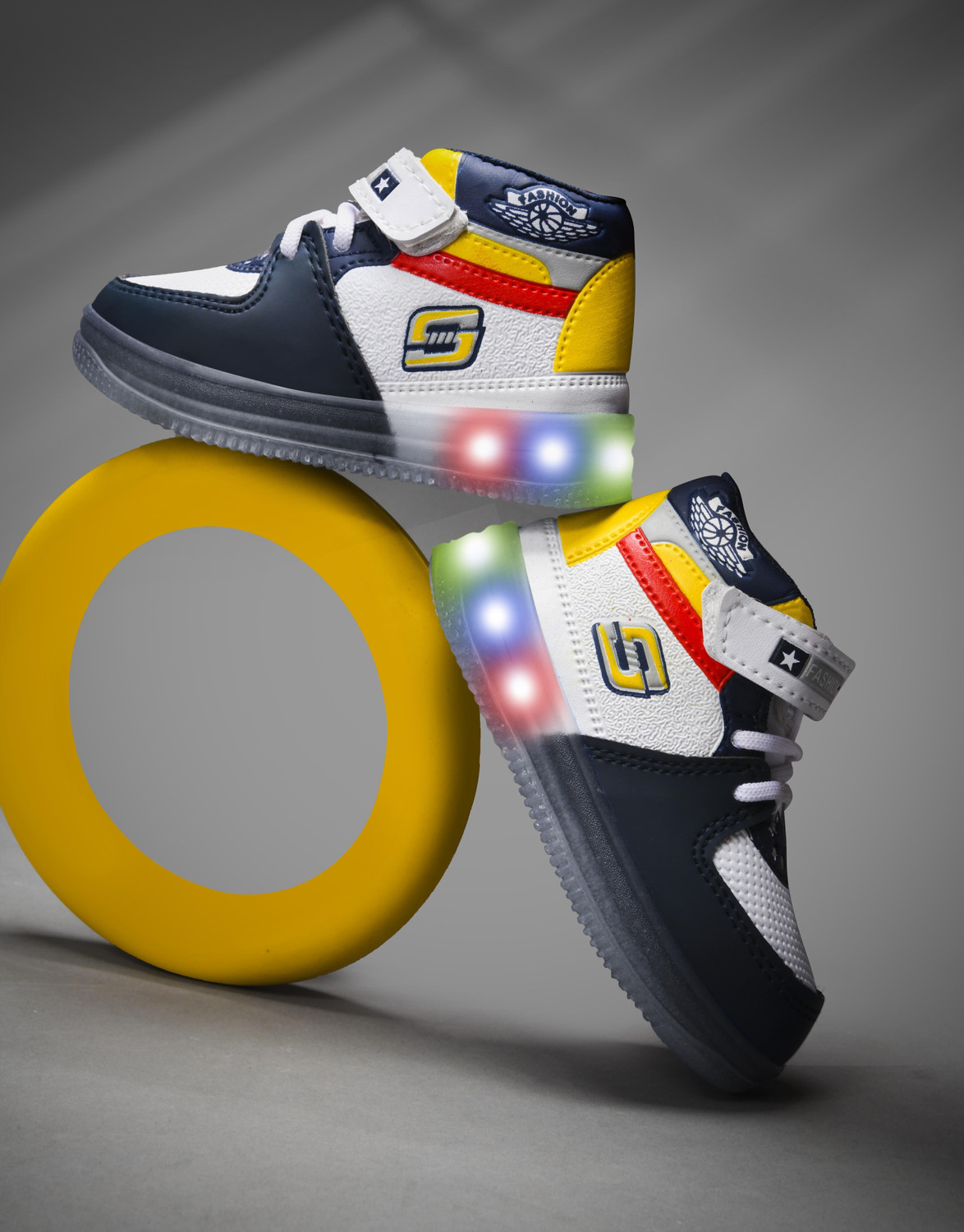 Image of Albeto Boys & Girls Lace Sneakers