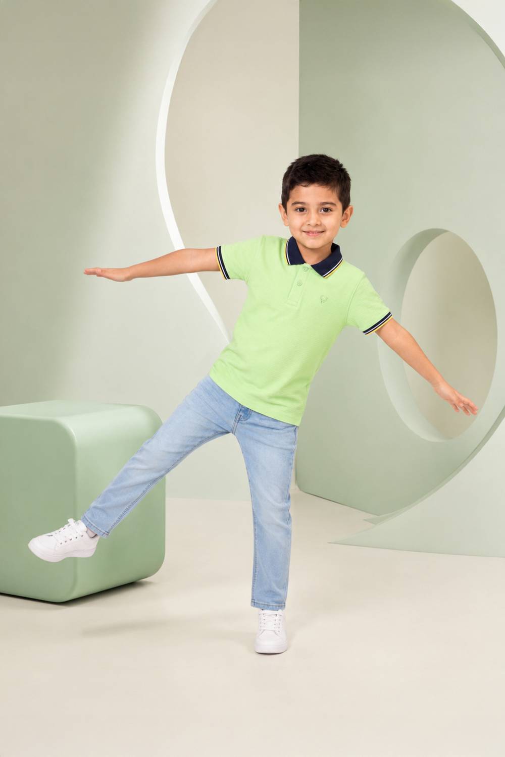 Allen Solly Boys Solid Pure Cotton Regular T Shirt