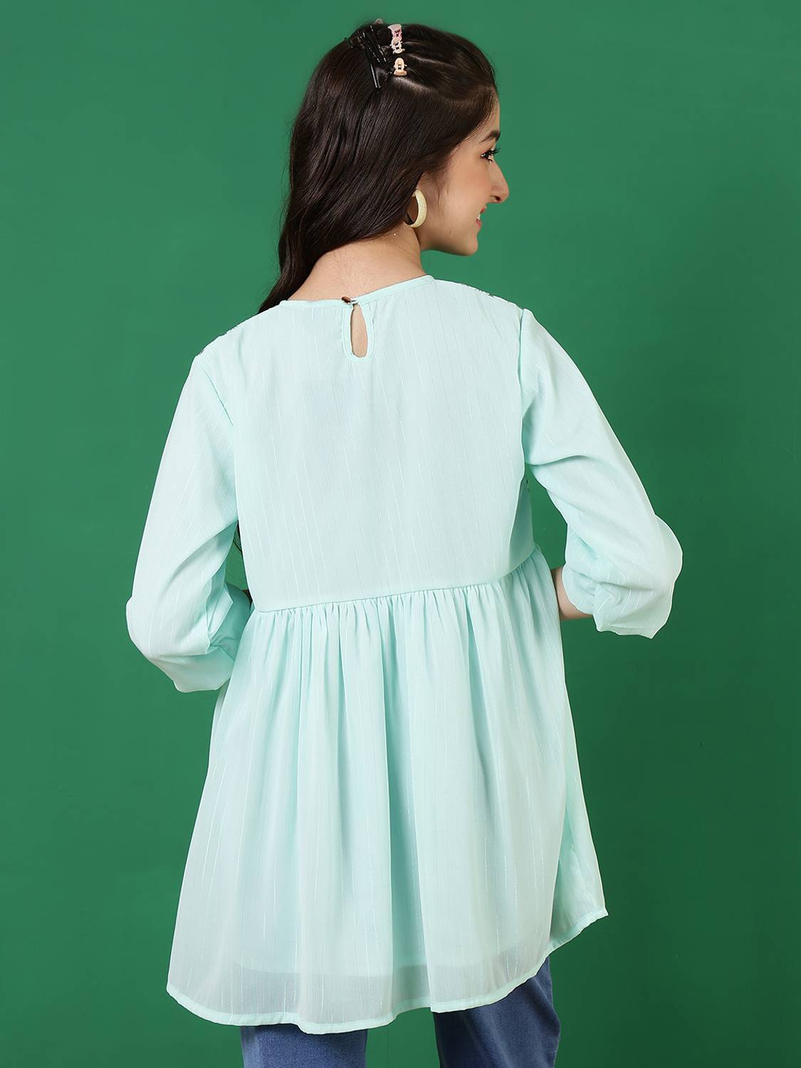Ishti Girls Green Polyester Top Pack of 1 - Image 2