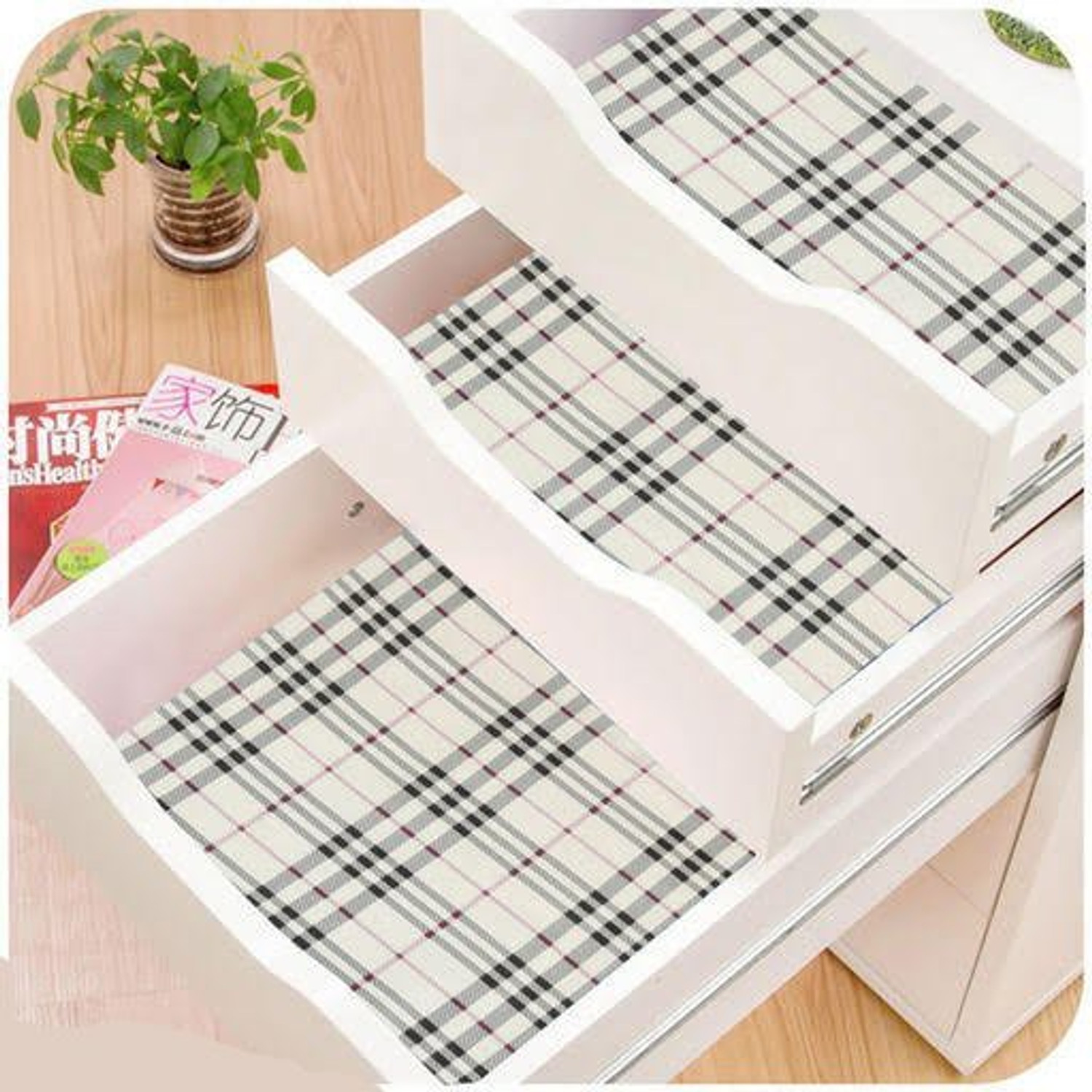 Image of Best Buy Collection 10 Meter White Check Mat /Cover for Almirah, Drawer, Wardrobe Shelf ,Kitchen