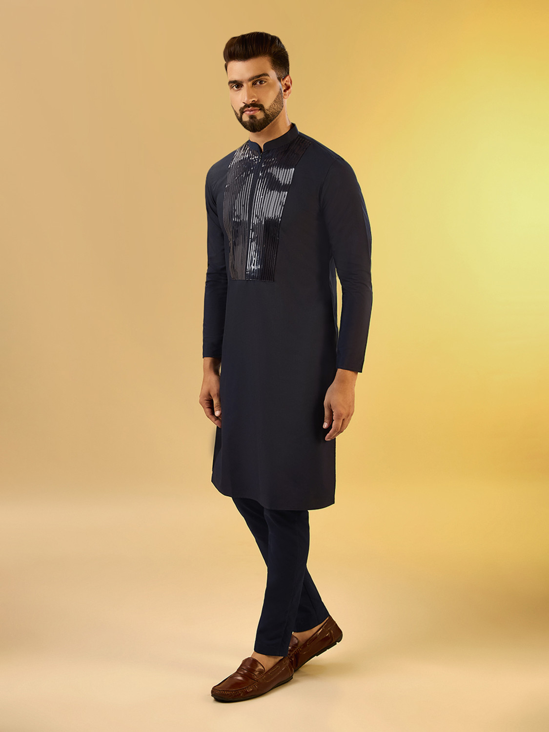 Image of Kisah Embellished Cotton Blend Straight Kurta for Men (Black)