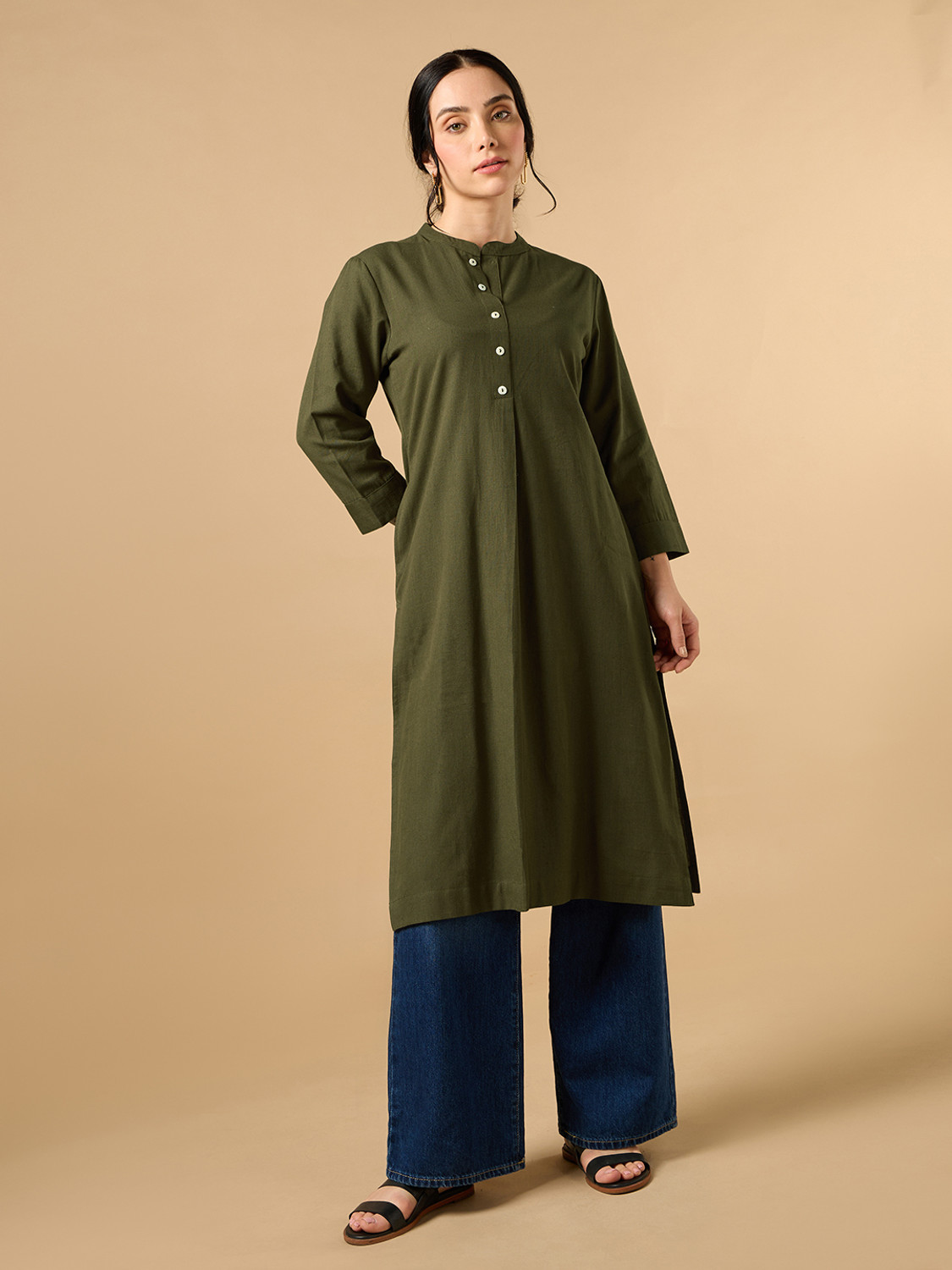 Image of COTTONS DAILY Women Solid Straight Kurta