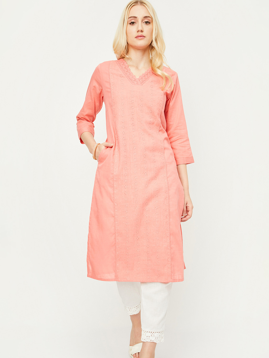 Image of MAX Women Printed Straight Kurta