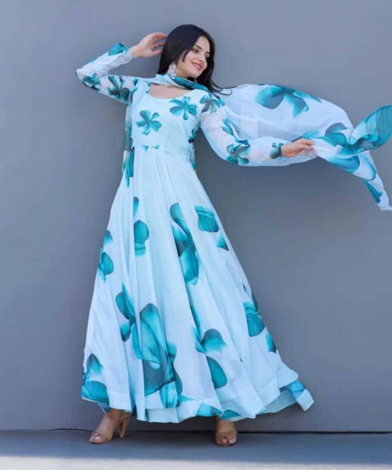 mitvafashion Women Floral Print Georgette Anarkali Kurta With Att