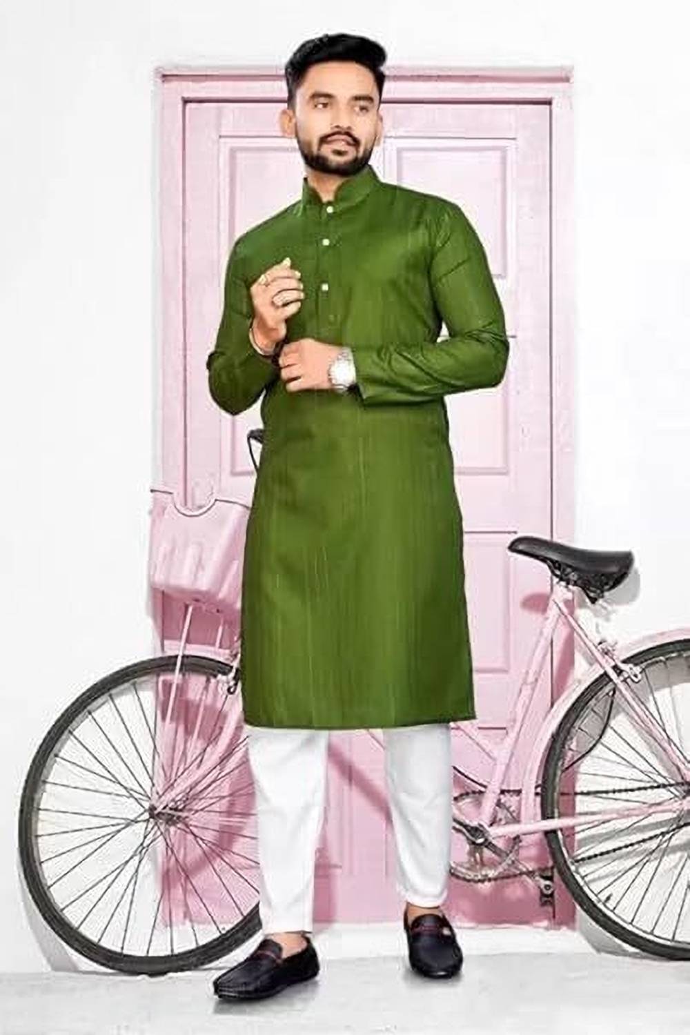 balajiis Men Striped Straight Kurta