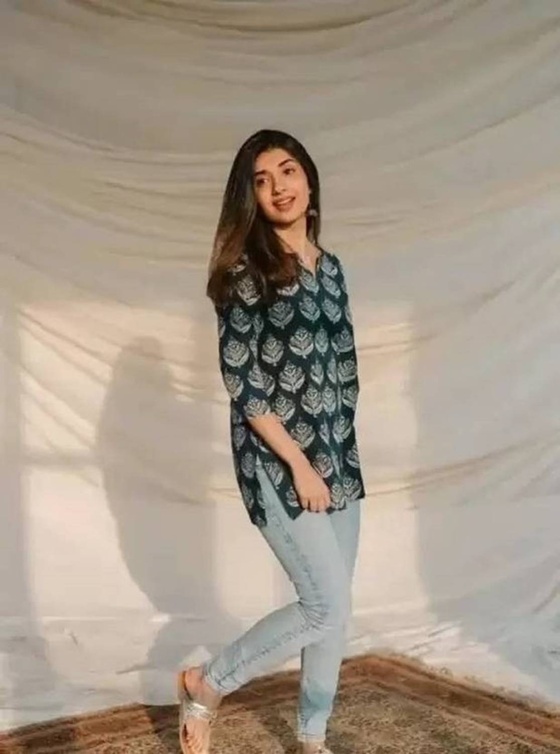 The Loomcraft Women Printed Viscose Rayon A-line Kurta (Blue)