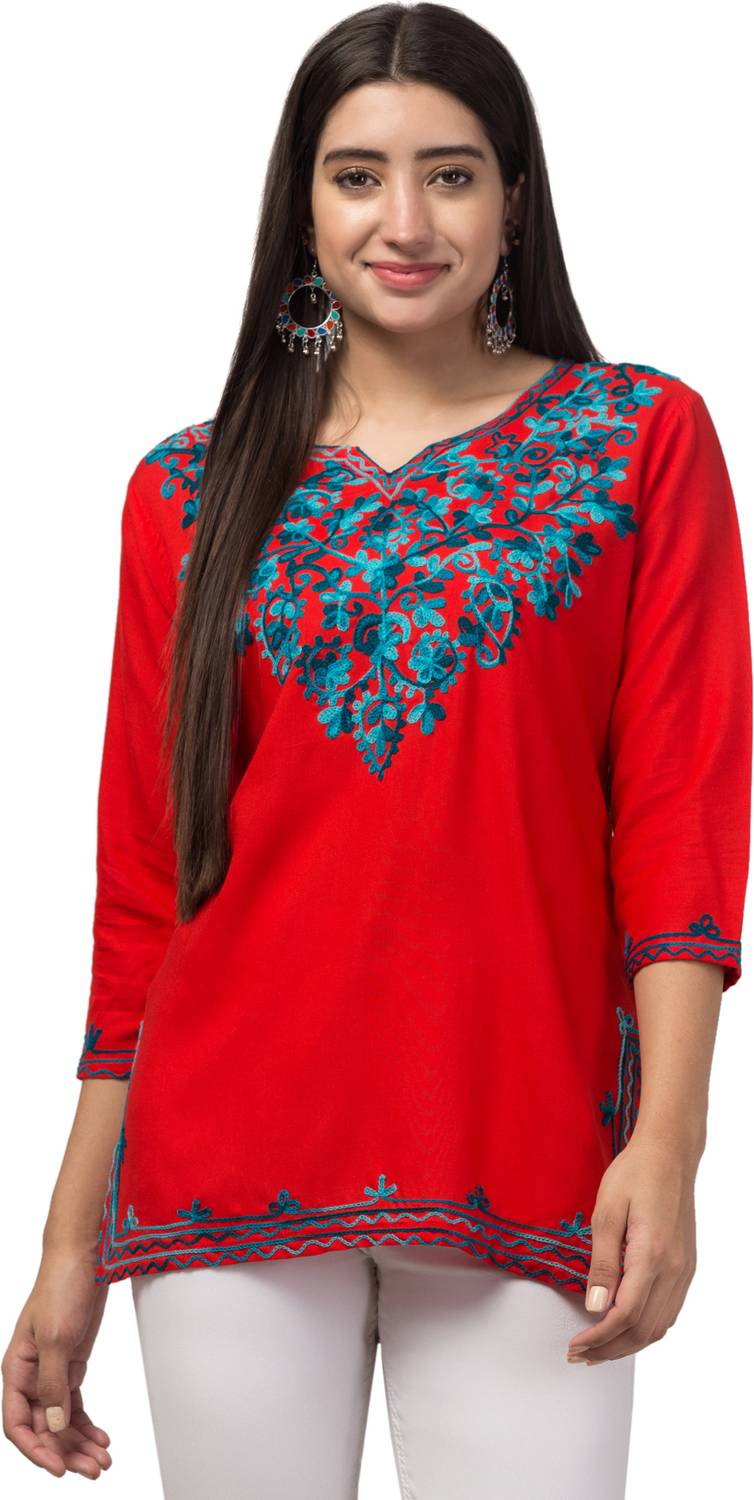 ILMA CREATION Women Embroidered Straight Kurta