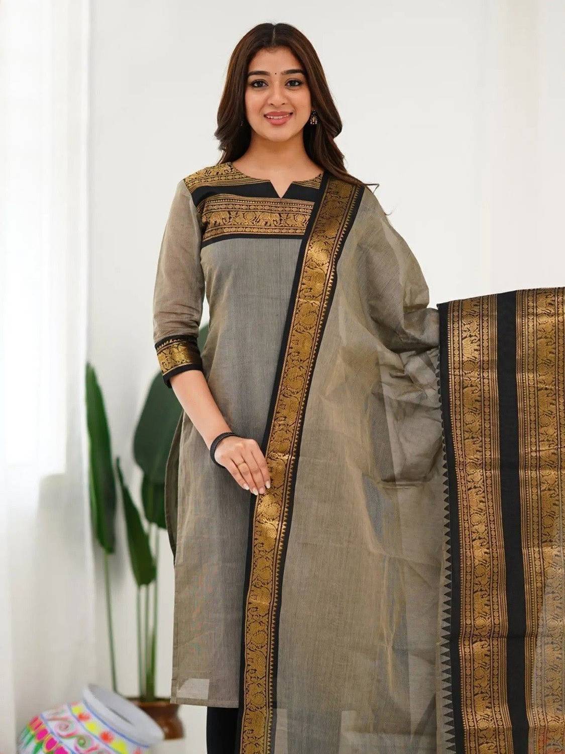 VASTRAHAAR Women Solid Cotton Silk Flared Kurta With Attached Dup