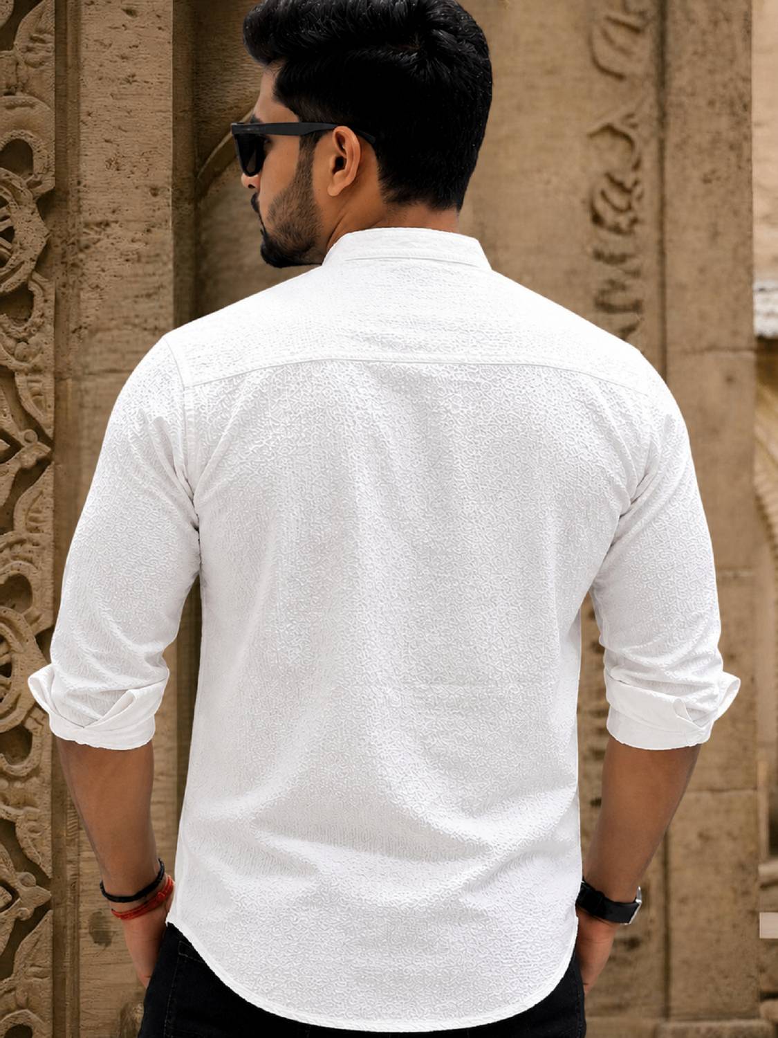 SHOOLIN Men Solid Straight Kurta White - Image 2