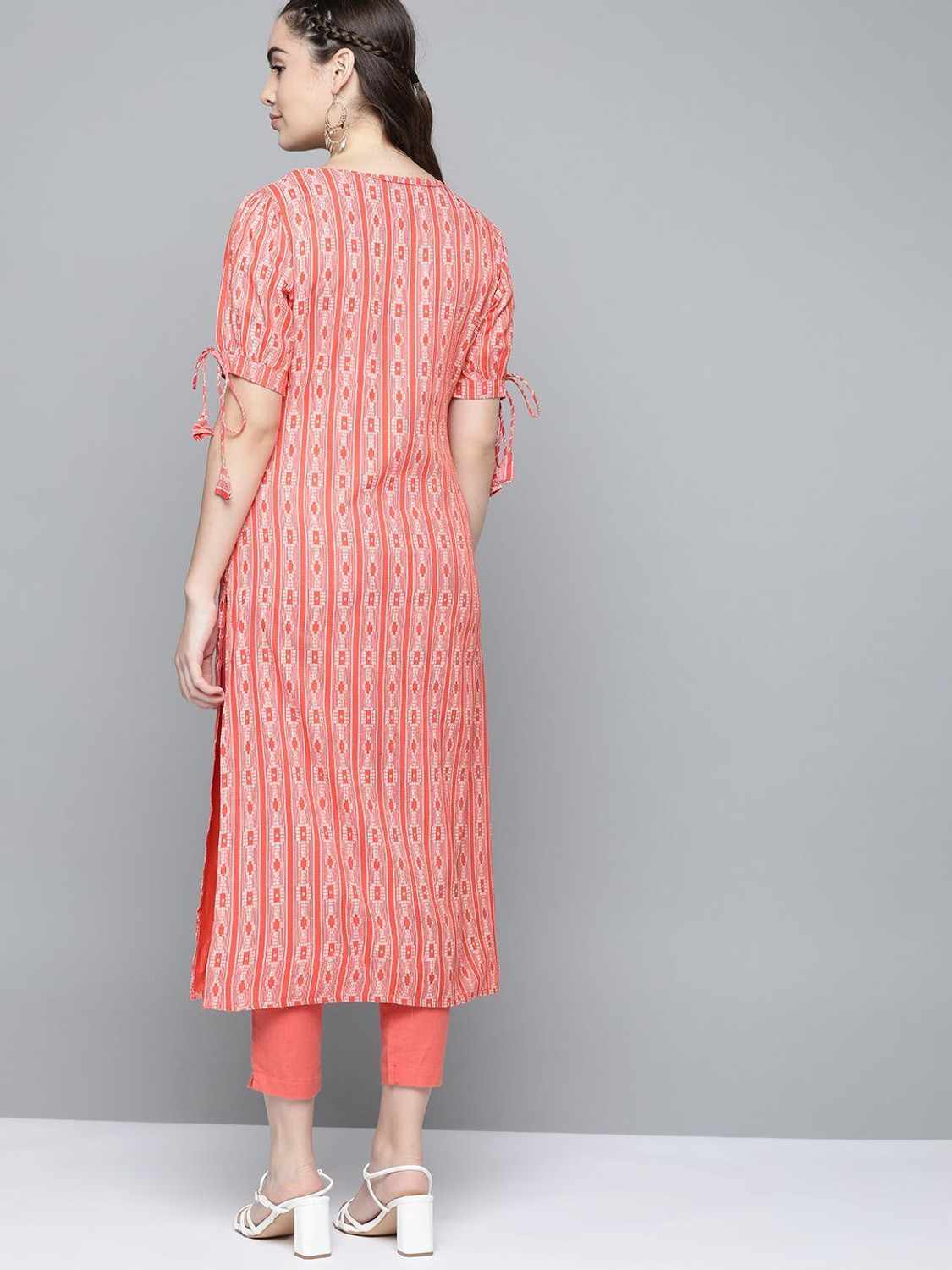 Image of HERE&NOW Women Geometric Print Straight Kurta