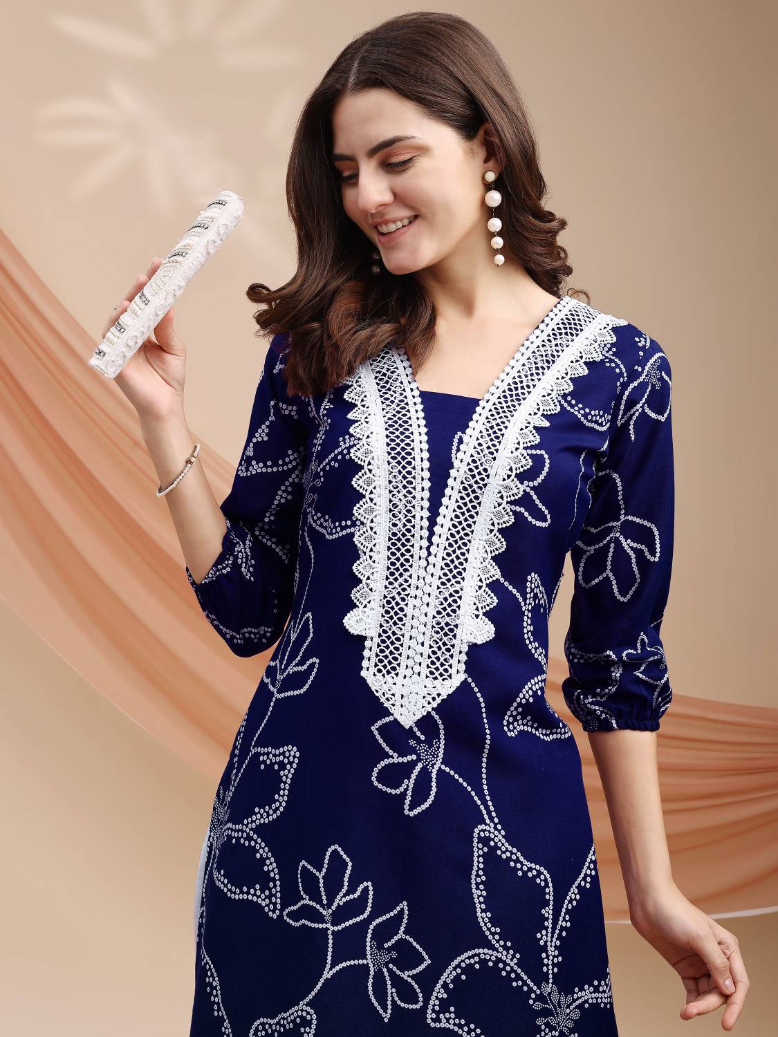 Youthnic Women Printed Viscose Rayon Straight Kurta (Dark Blue)