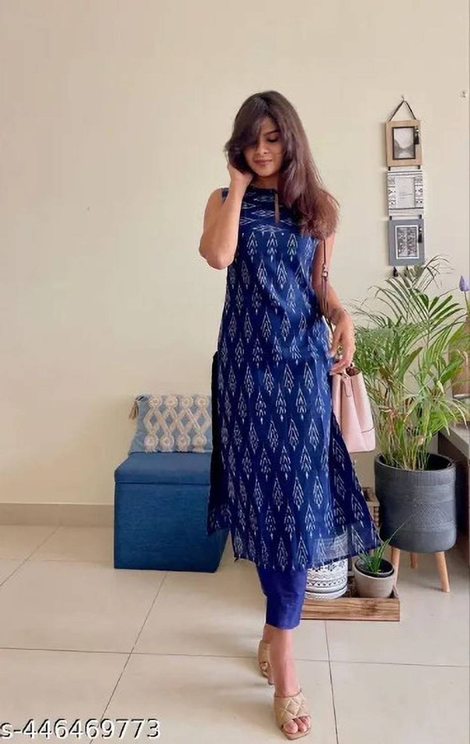 BIBHATSU Women Applique Viscose Rayon Flared Kurta (Blue)