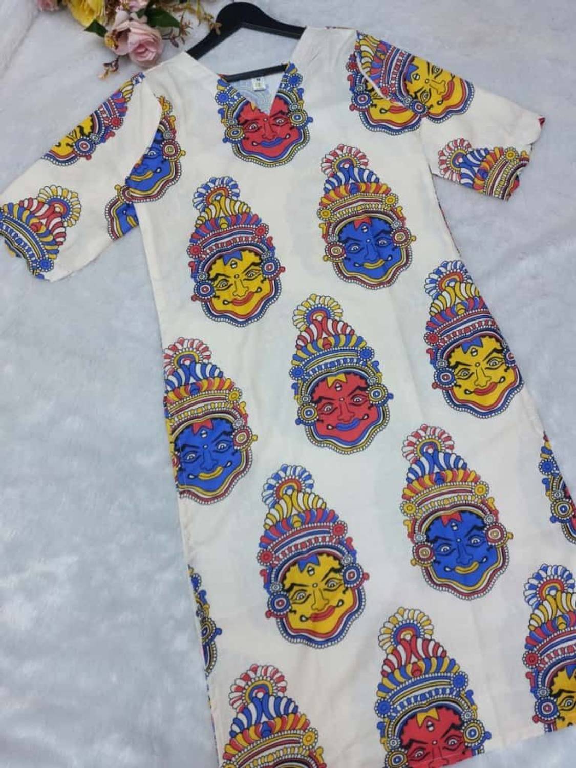 ANGELOUTLETS Women Printed, Kalamkari Straight Kurta