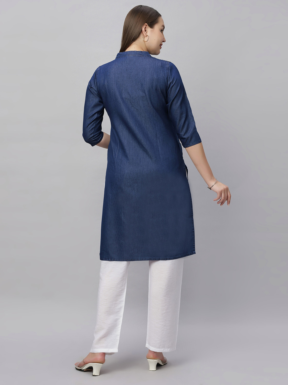 Image of SK Creation Self Design Cotton Blend Straight Kurta for Women (Blue)