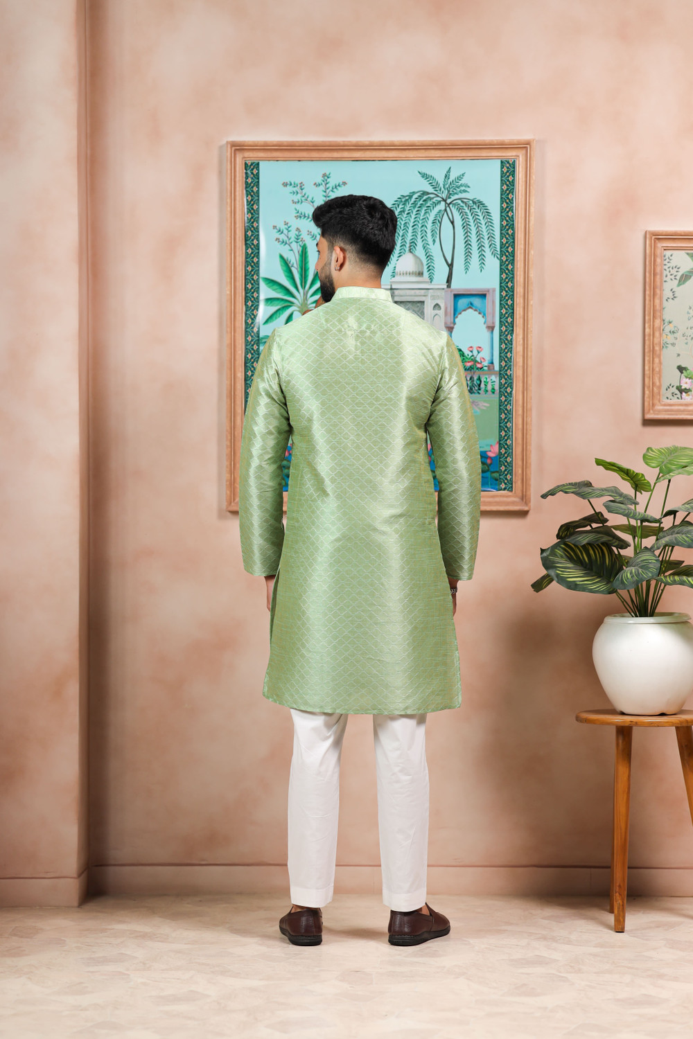 Image of Koshin Men Self Design Straight Kurta