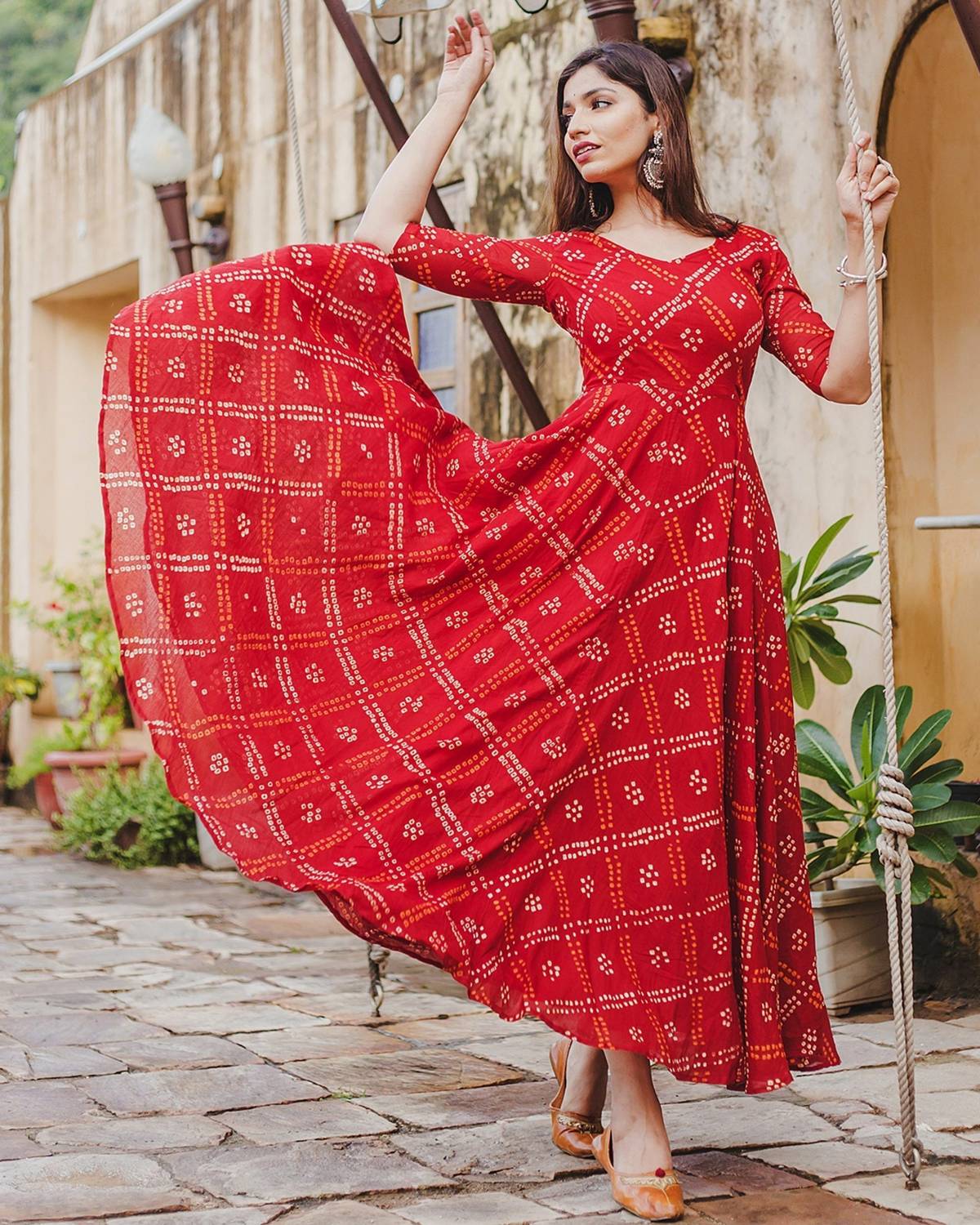 GULABI NAGRI Women Printed Viscose Rayon Anarkali Kurta (Red)