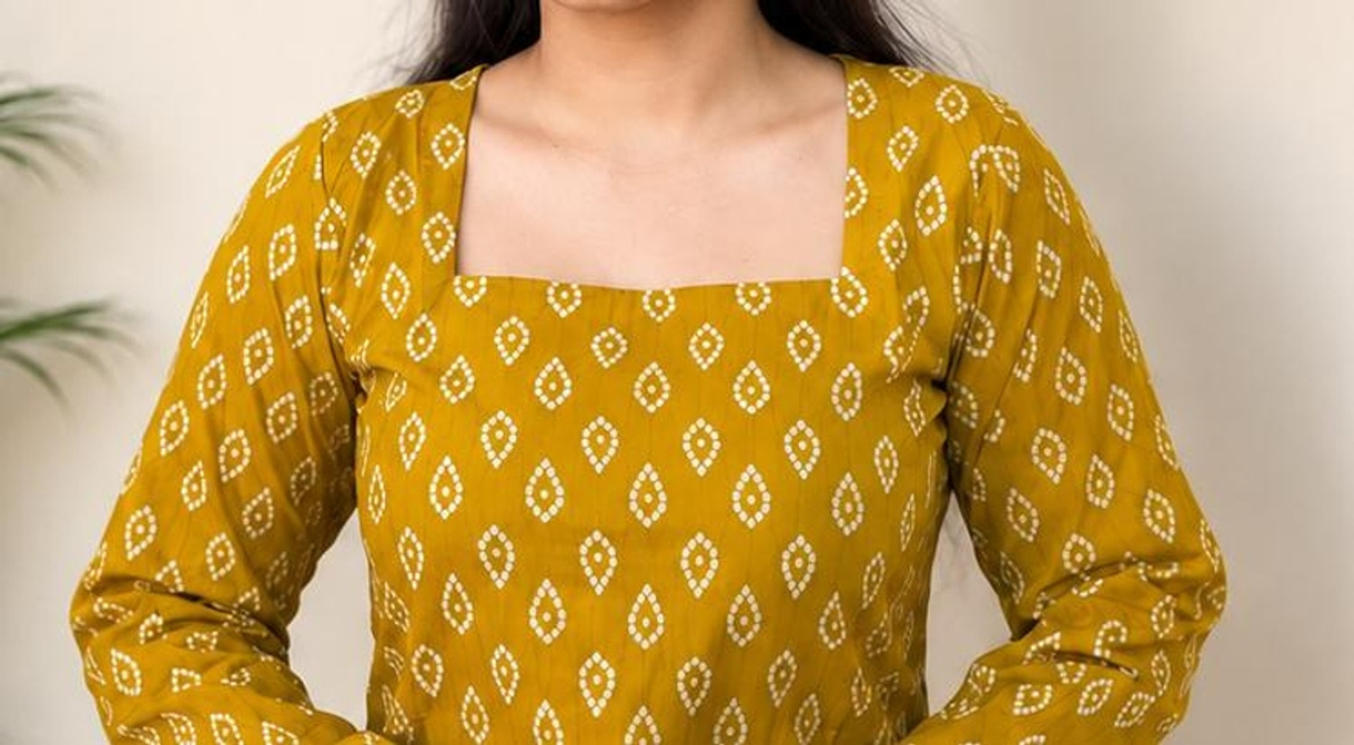 Image of Kurvee Women Printed Straight Kurta