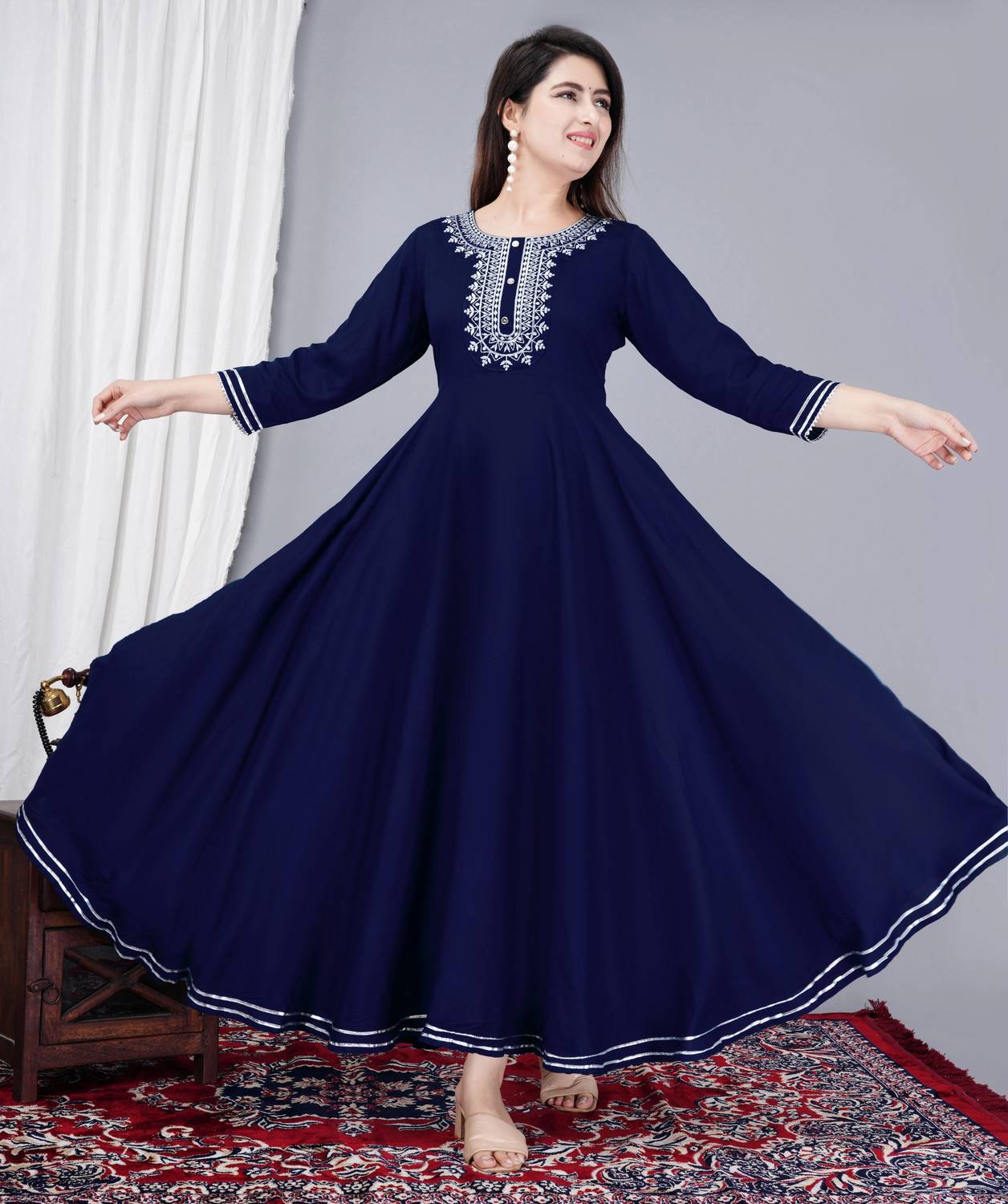 Nikhat Women Solid Viscose Rayon Anarkali Kurta (Blue)