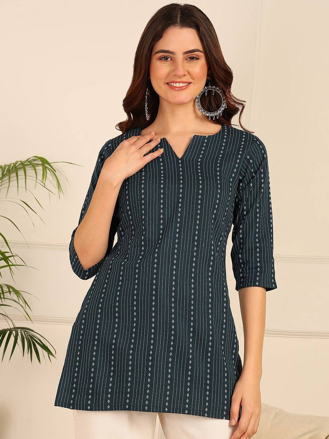 V And V Shop Women Floral Print Viscose Rayon A-line Kurta (Multi