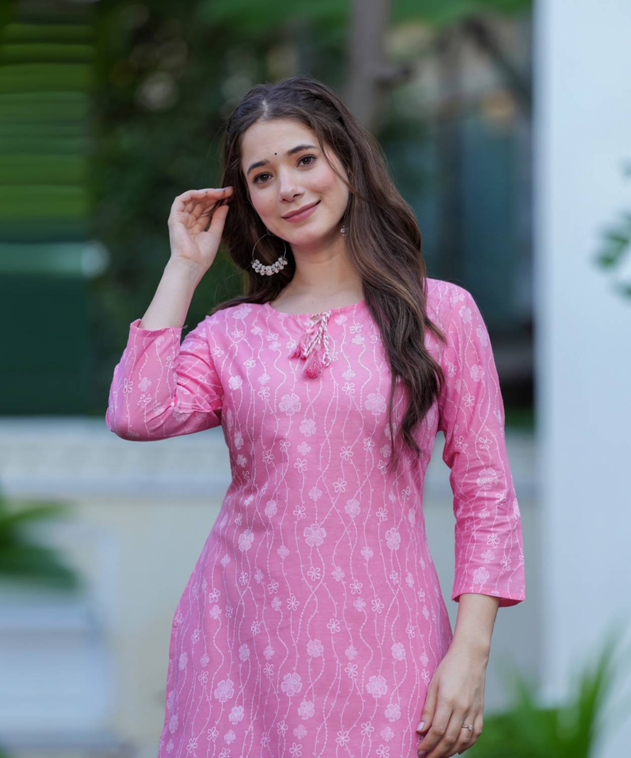 BKApparels Women Floral Print Pure Cotton Straight Kurta (Pink, W
