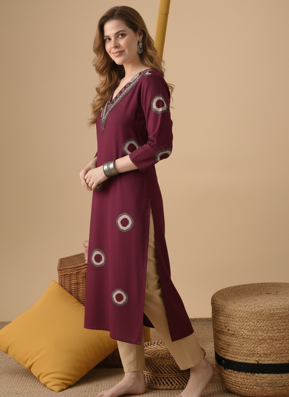 Image of Surhi Women Printed, Embellished Straight Kurta