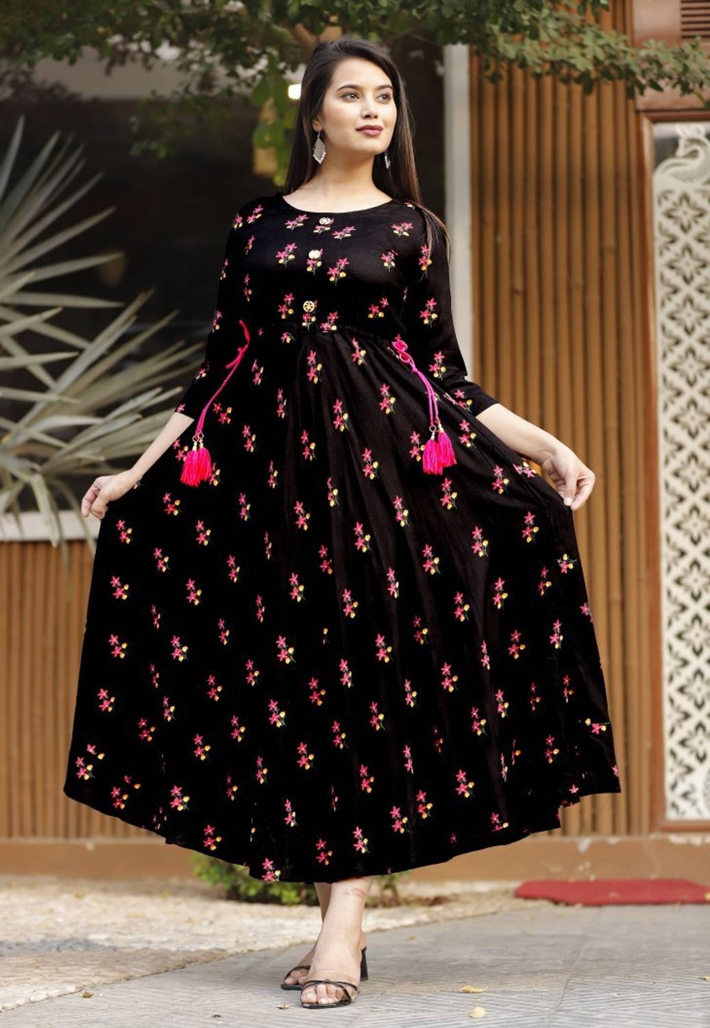 PINKLABEL Women Printed Viscose Rayon Flared Kurta (Black)