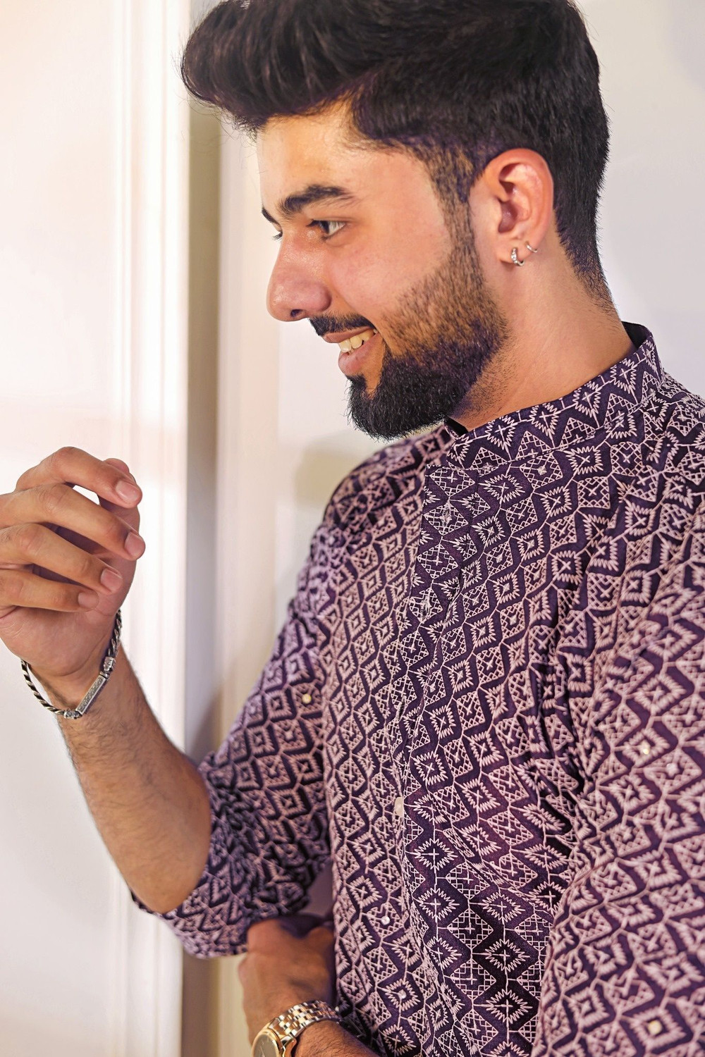 Image of Koshin Men Embroidered Straight Kurta