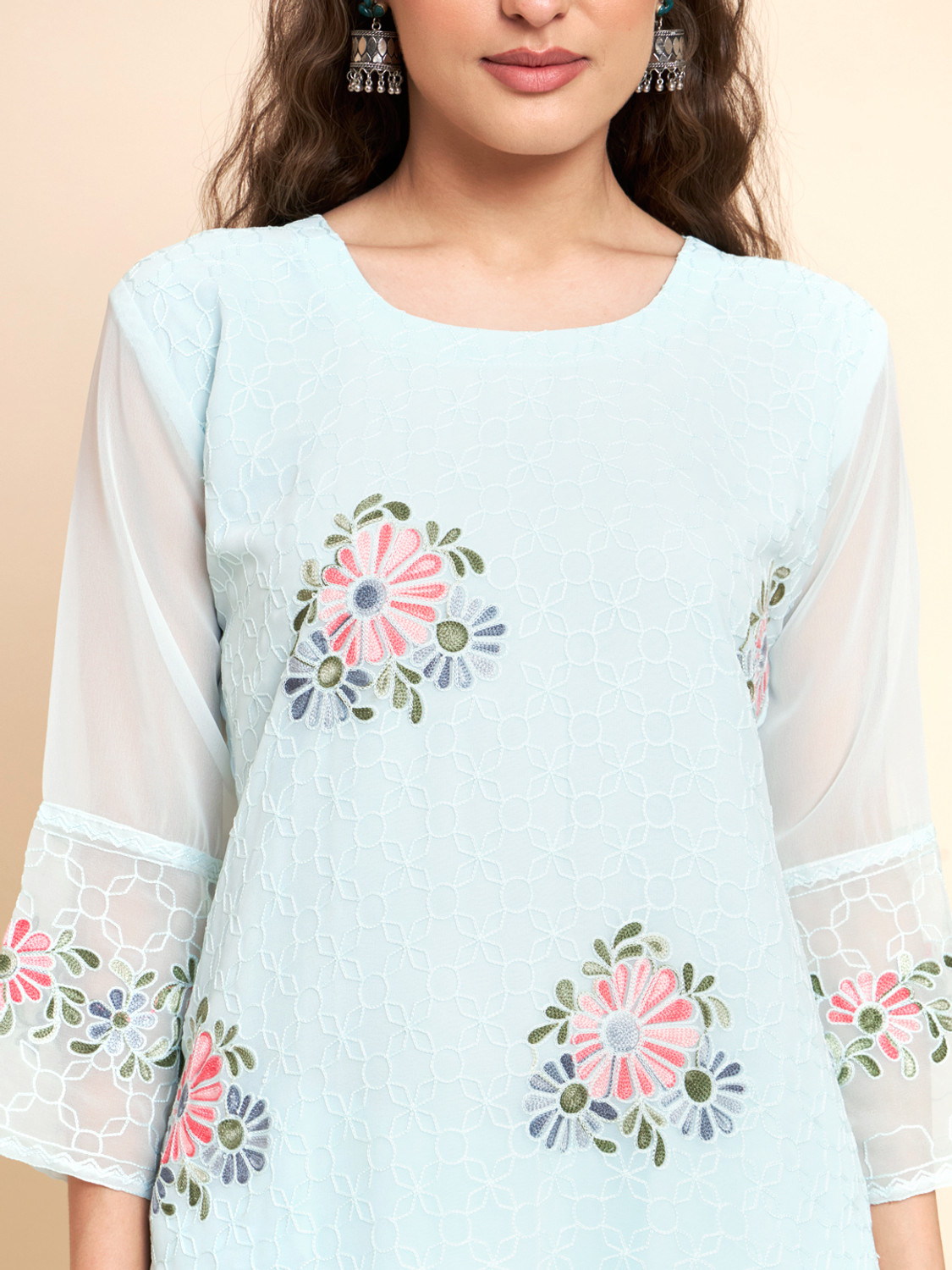 Image of vairagee Women Embroidered Straight Kurta