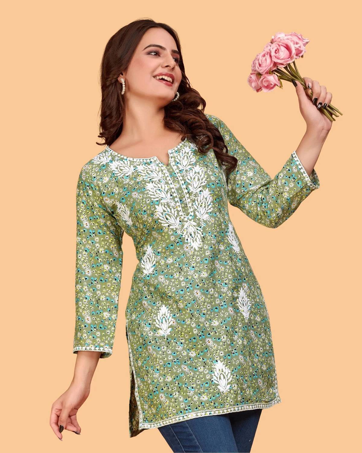 DharmHouse Women Chikan Embroidery Viscose Rayon Straight Kurta (