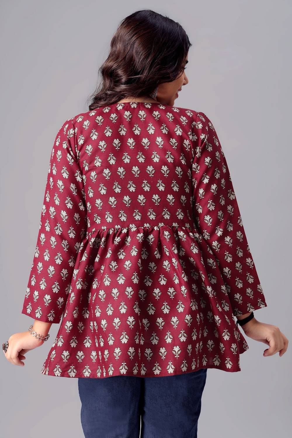 Aarya Girls Floral Print Tunic Kurta - Image 3
